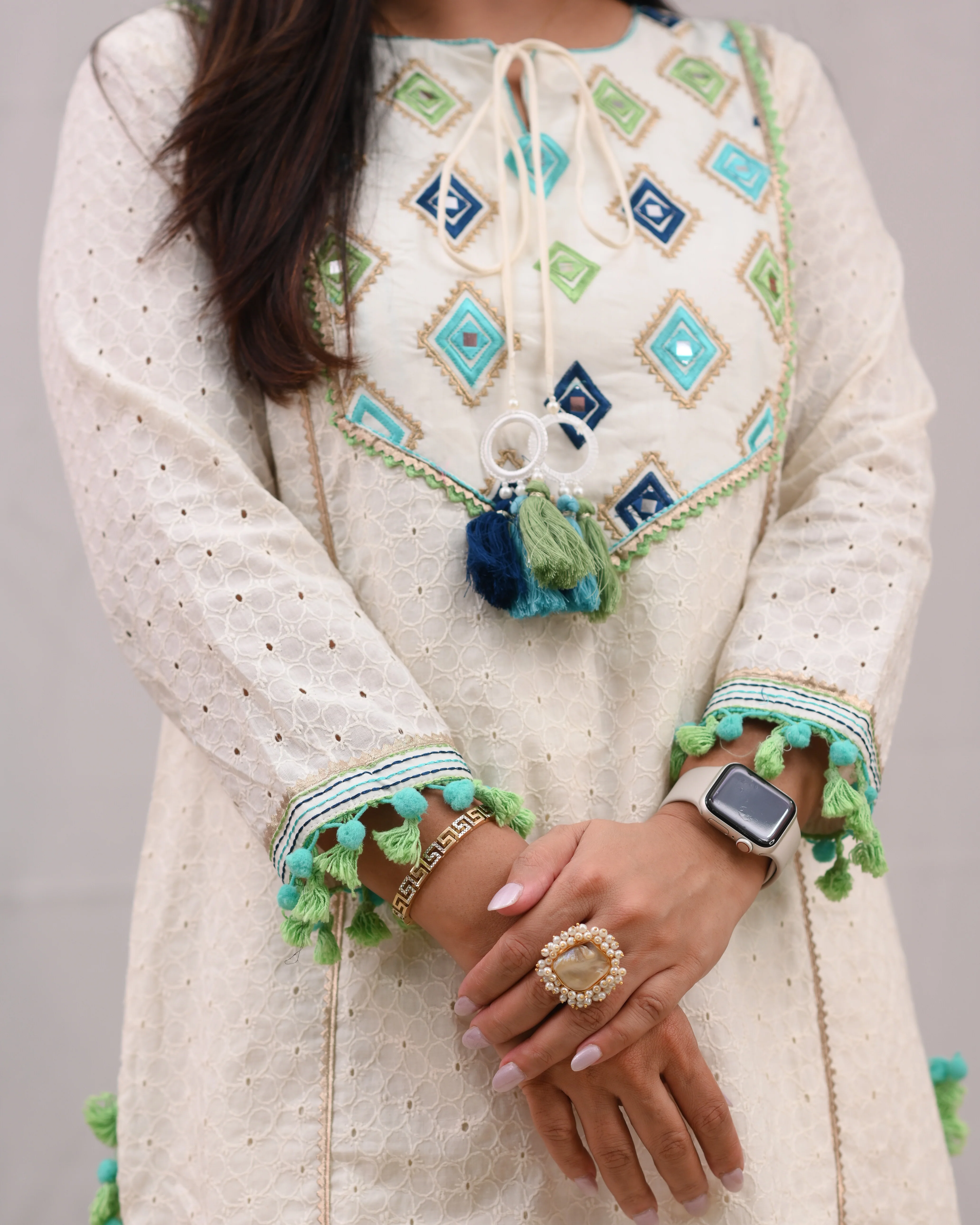 Aashi Cotton Sciffili Pakistani Suit - Image 5