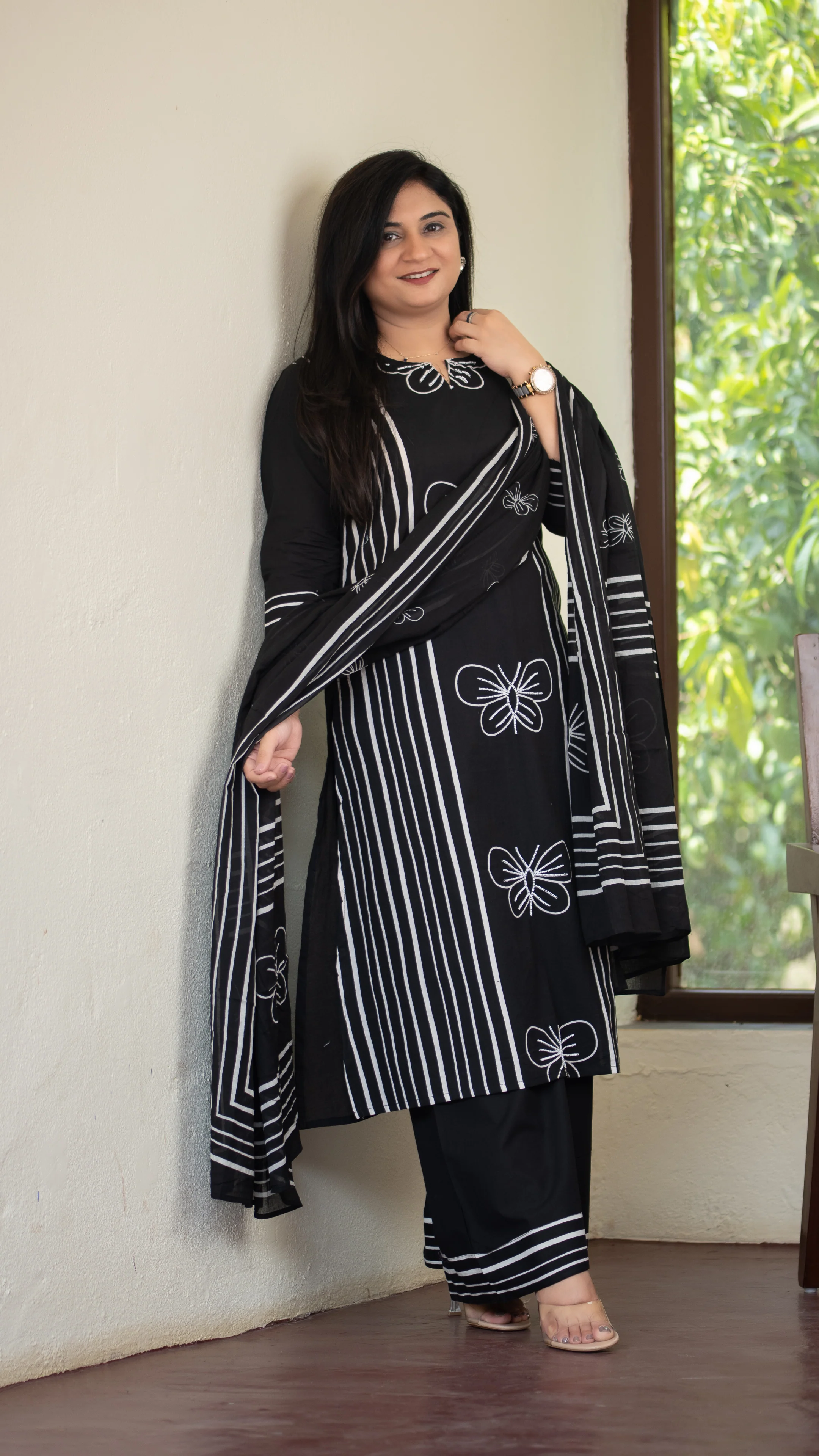 Anaya Cotton HandEmbroidered Divider set - Image 17
