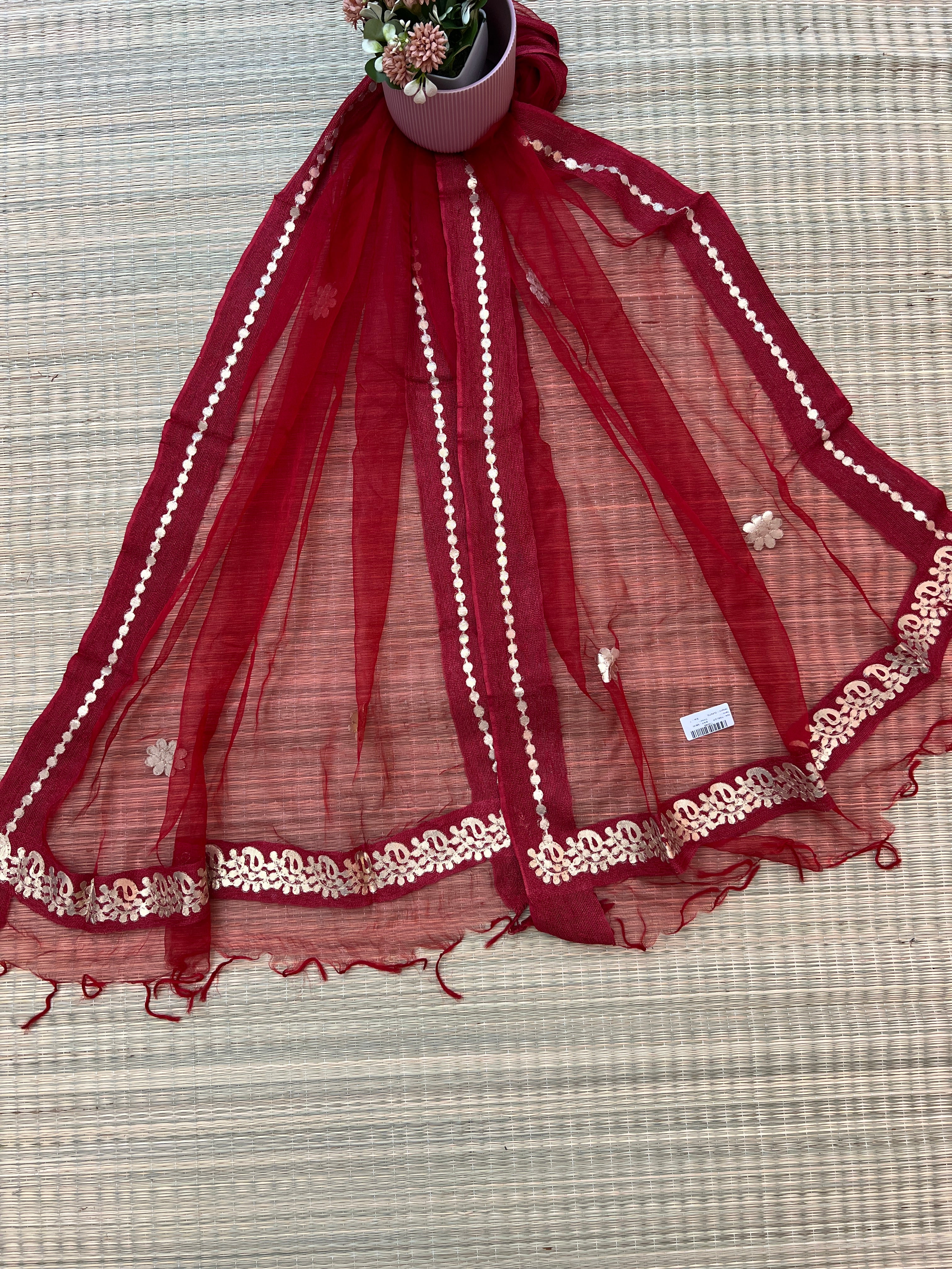 Beautiful Tissue Dupatta With Gotta Work - Image 4