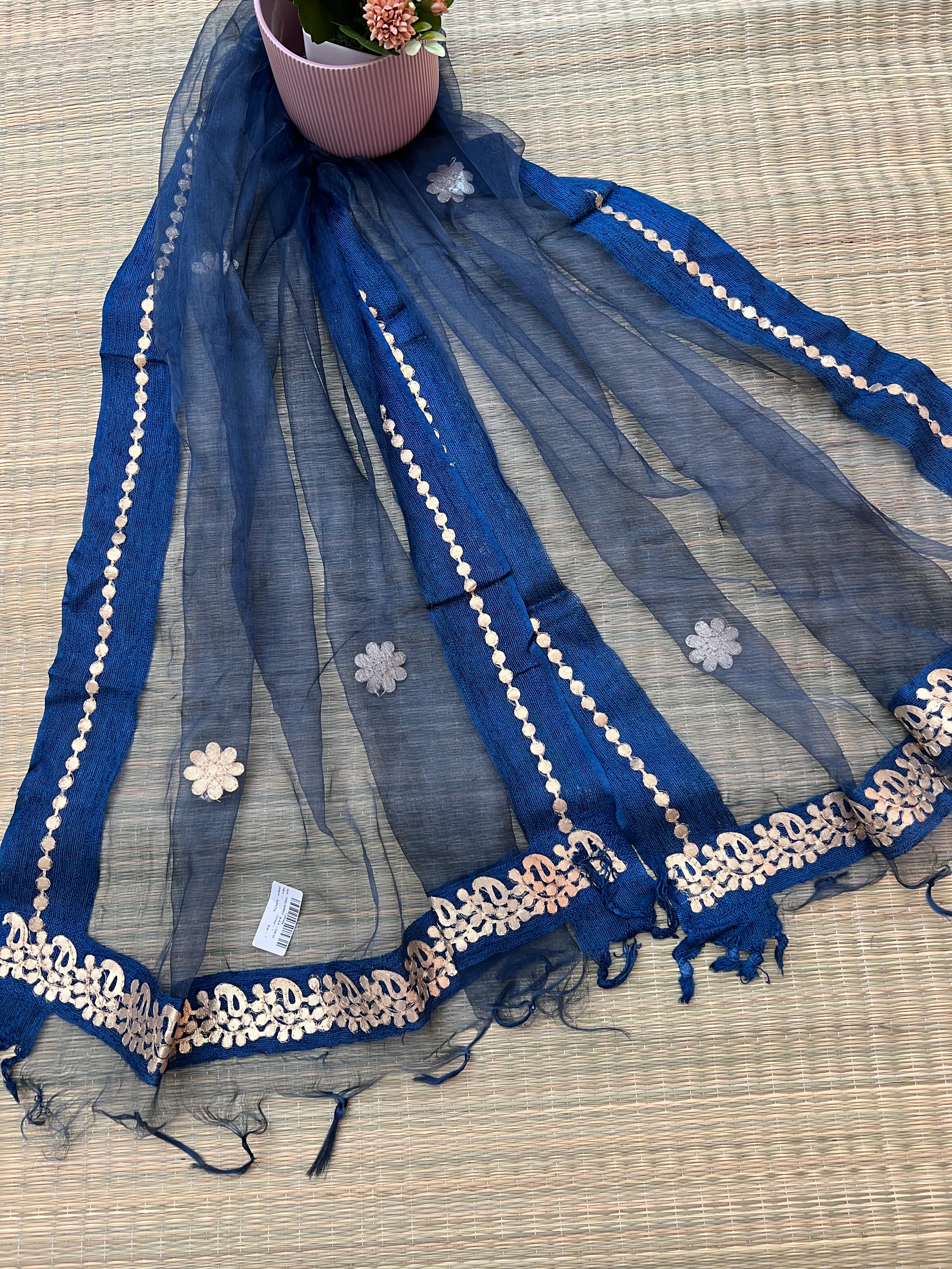 Beautiful Tissue Dupatta With Gotta Work - Image 6