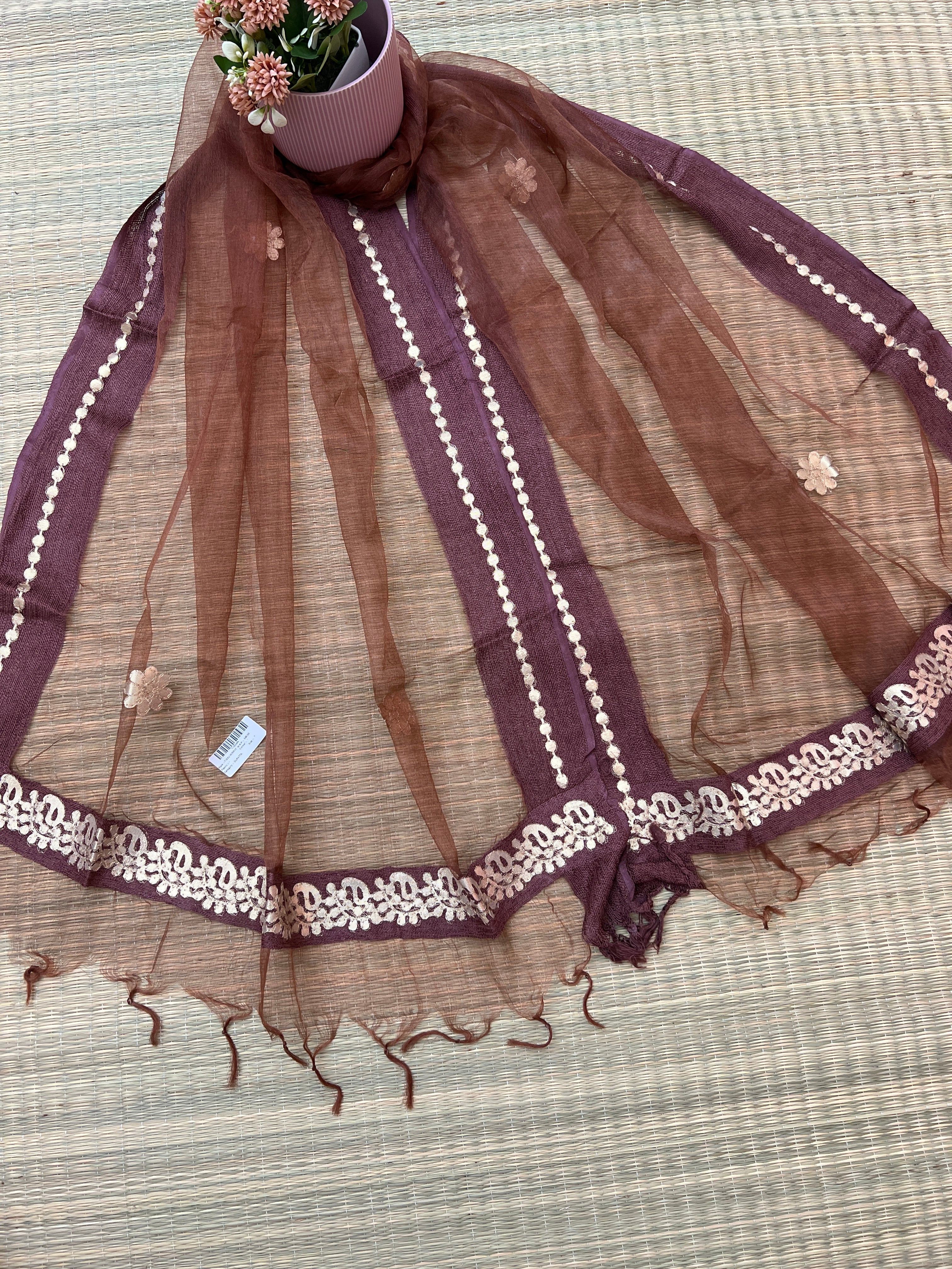 Beautiful Tissue Dupatta With Gotta Work - Image 8