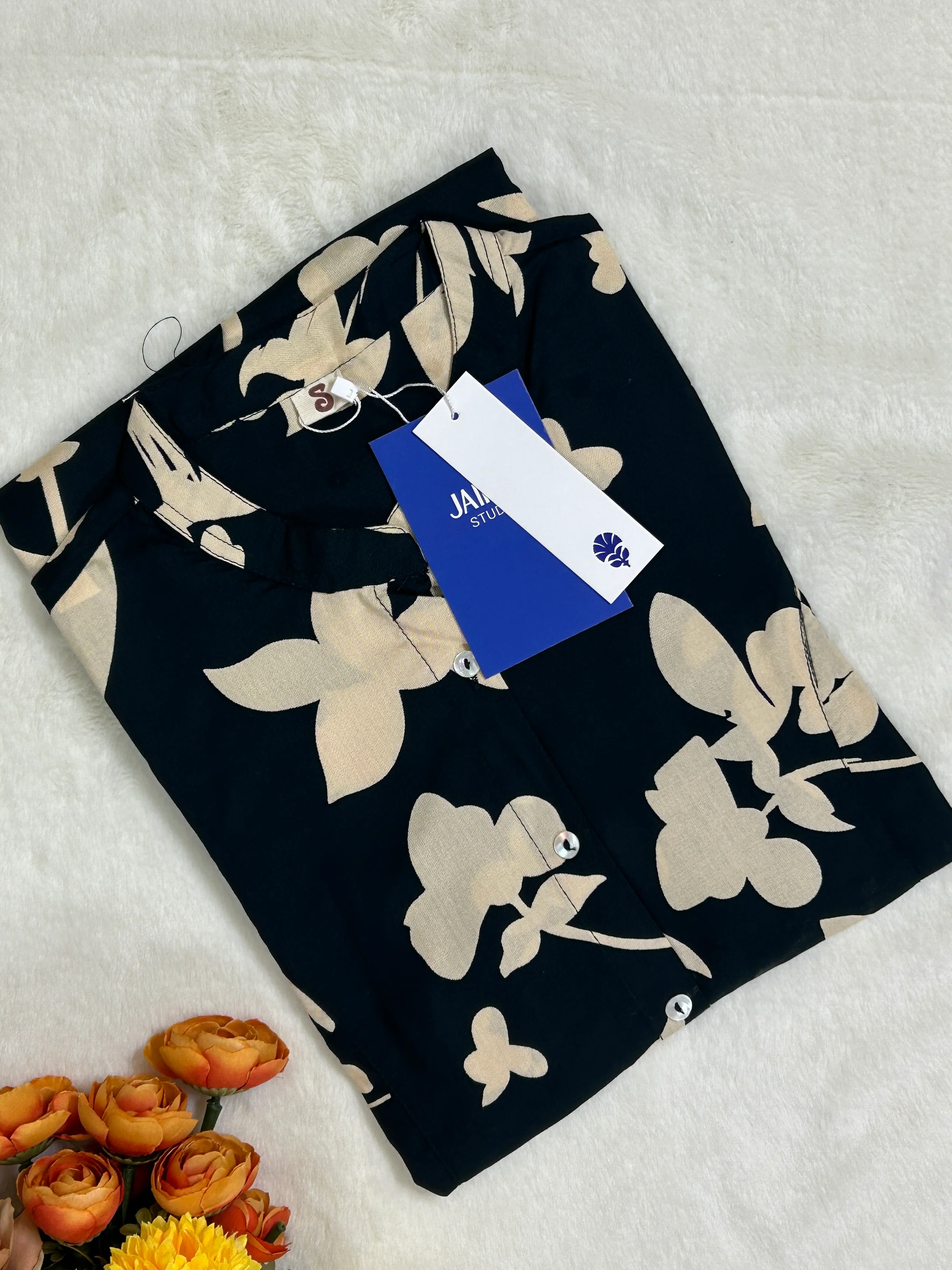 Black Breathable Rayon Casual Short Top