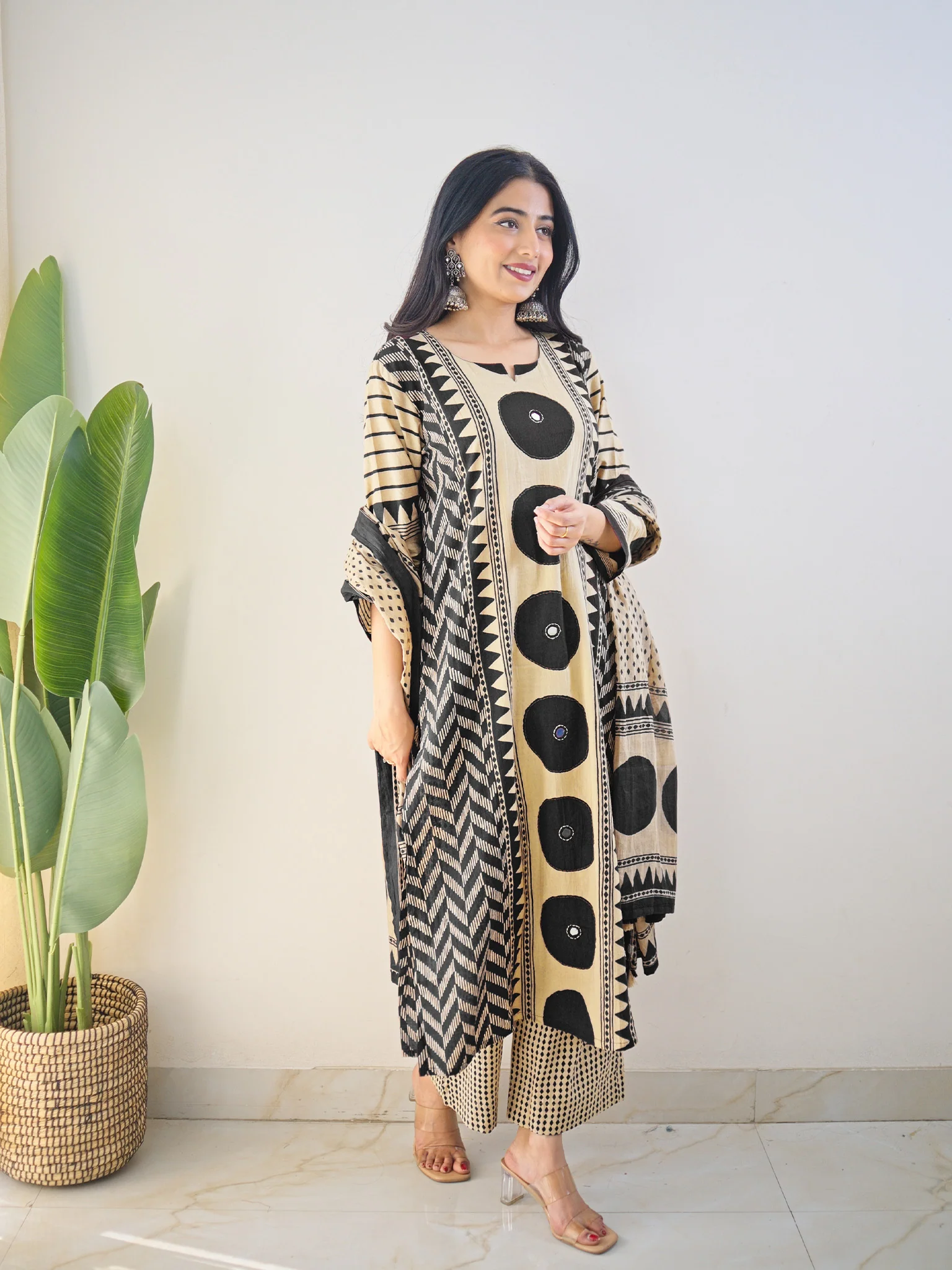 Harshi Black Cotton Ajrakh Katha Detailed Dupatta Set - Image 6