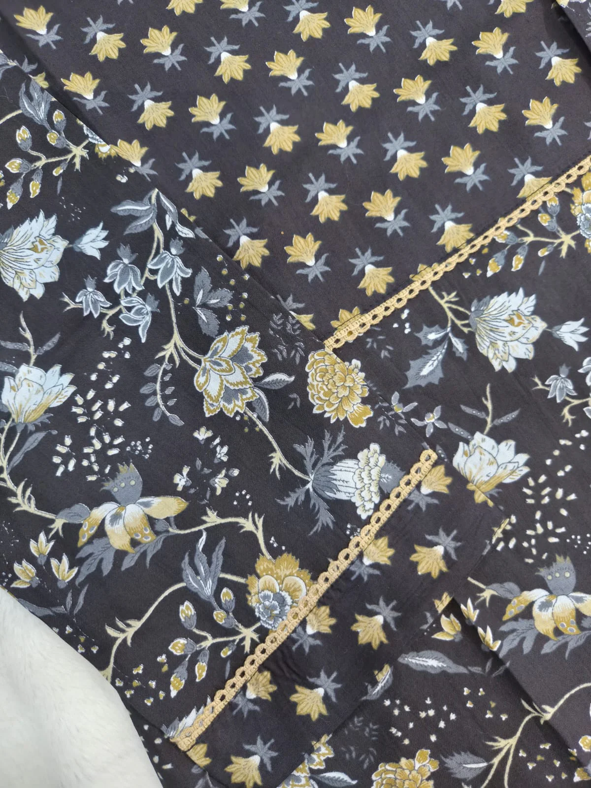 Black Floral Casual Cotton Straight Kurta - Image 4