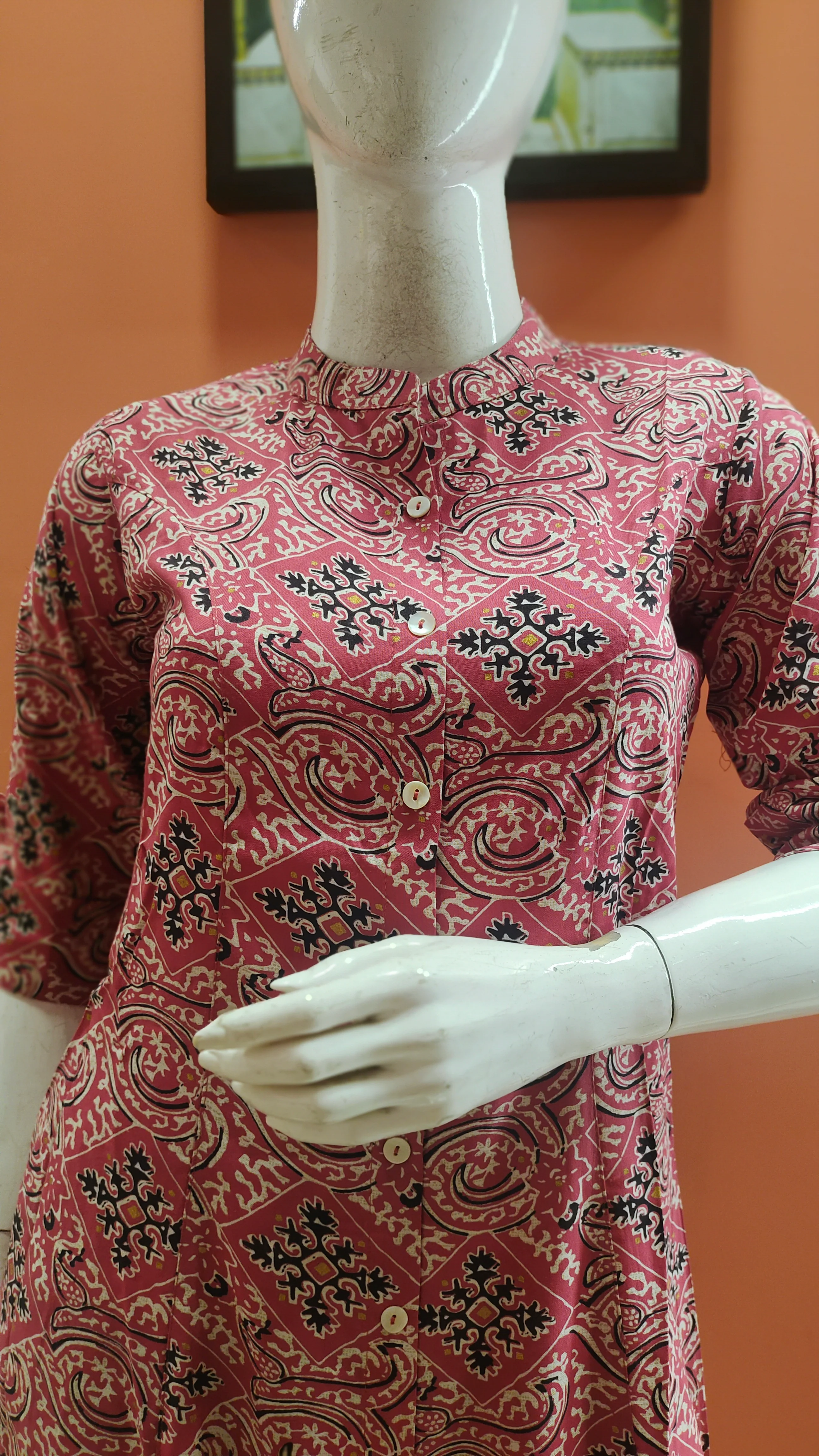 Comfortable Casual A-line Kurta With pocket - Image 5