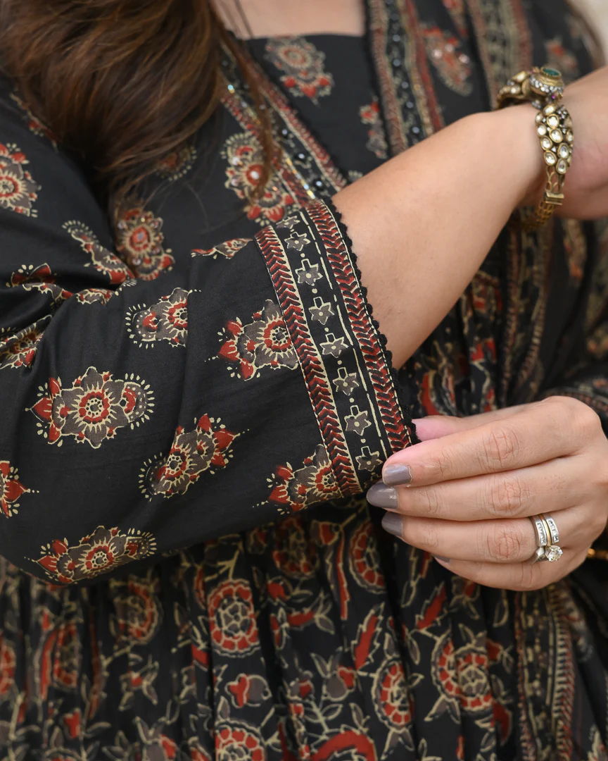 Cotton Ajrakh Embroidered Alia Pant Set - Image 7