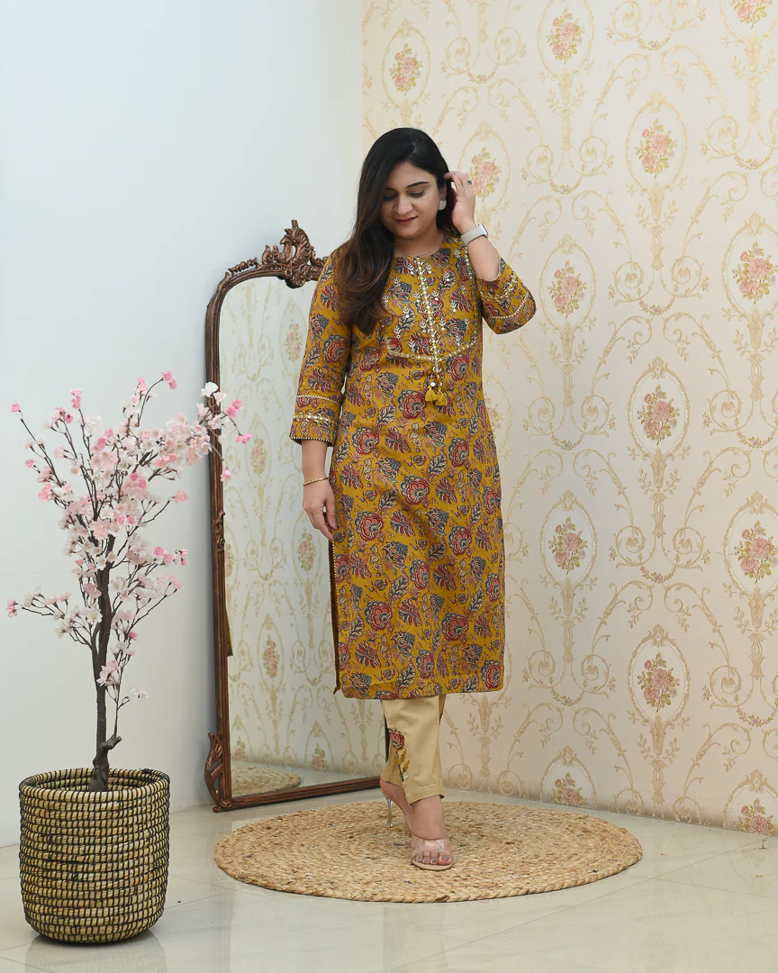 Cotton Floral Embroidered Casual Pant Set - Image 11
