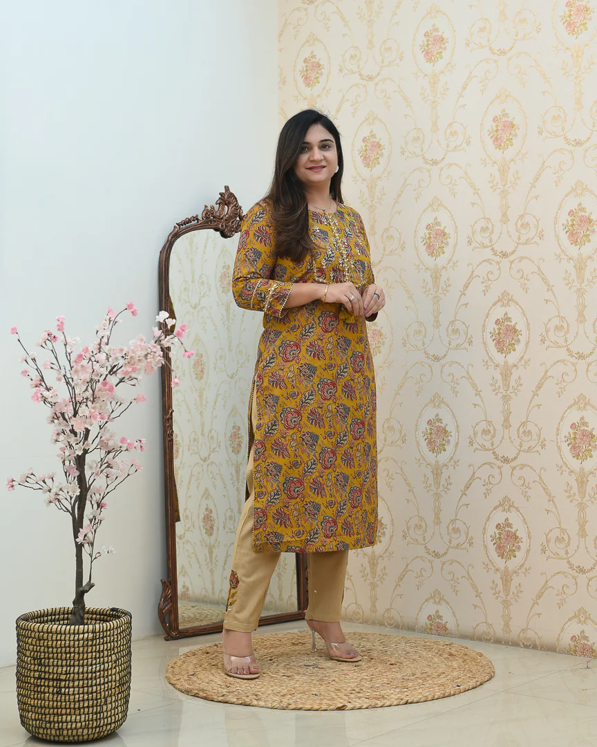 Cotton Floral Embroidered Casual Pant Set - Image 12