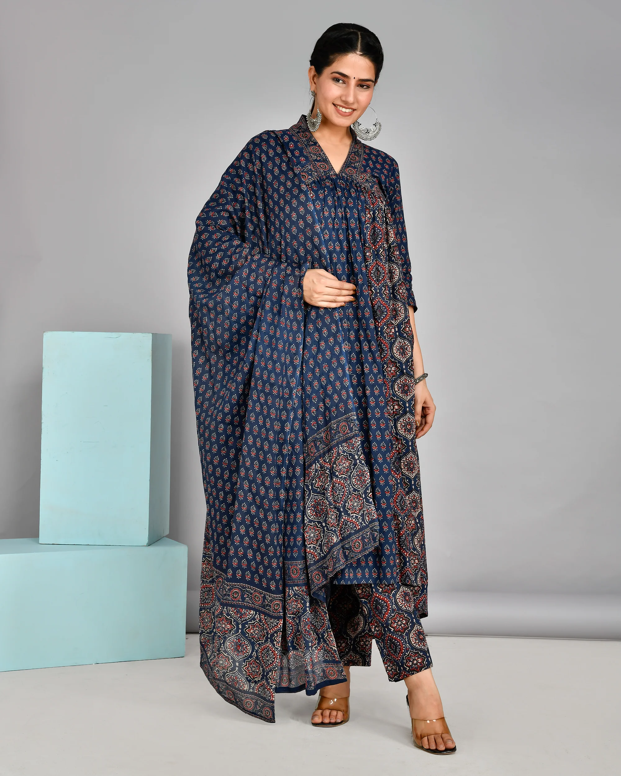 Cotton Jaipuri Alia cut pant set with ajrakh print - Image 5