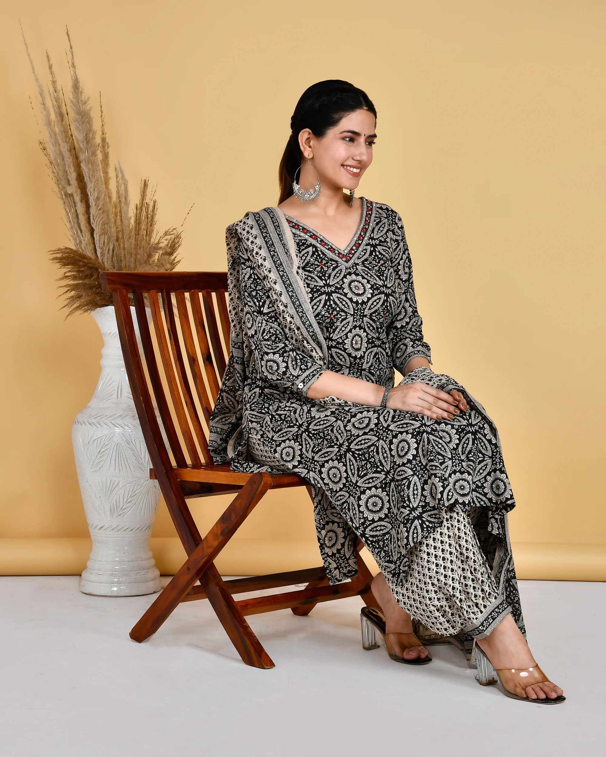Cotton Kalamkari Afgani set with both side pockets - Image 4
