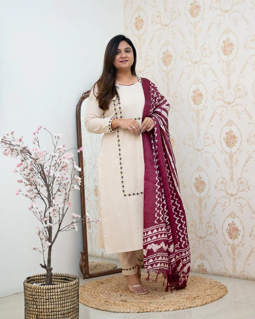 Cream Cotton Embroidered Pant Set - Image 3