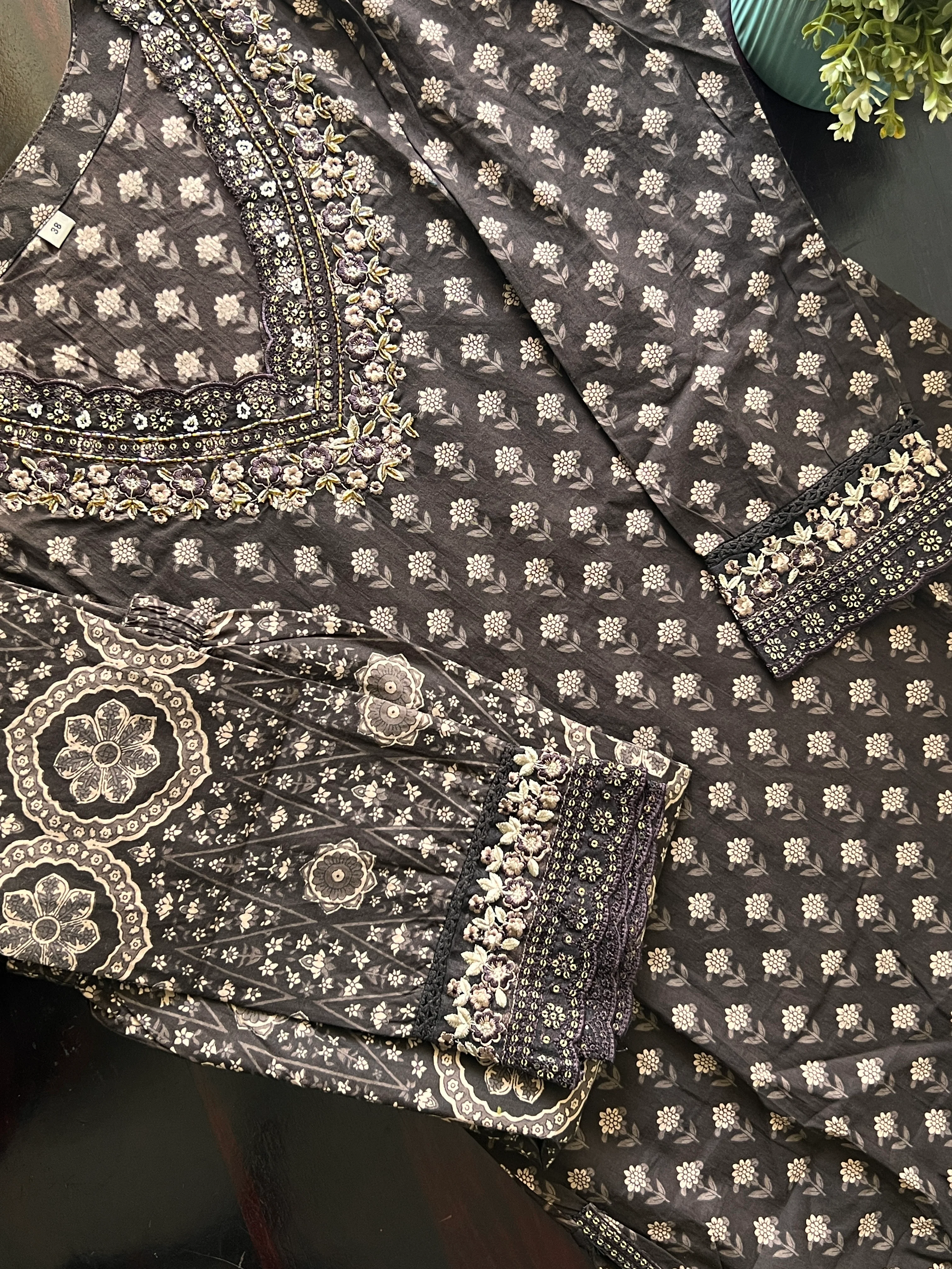 Dimpee Ajrakh Cotton HandEmbroidered Dupatta set - Image 5