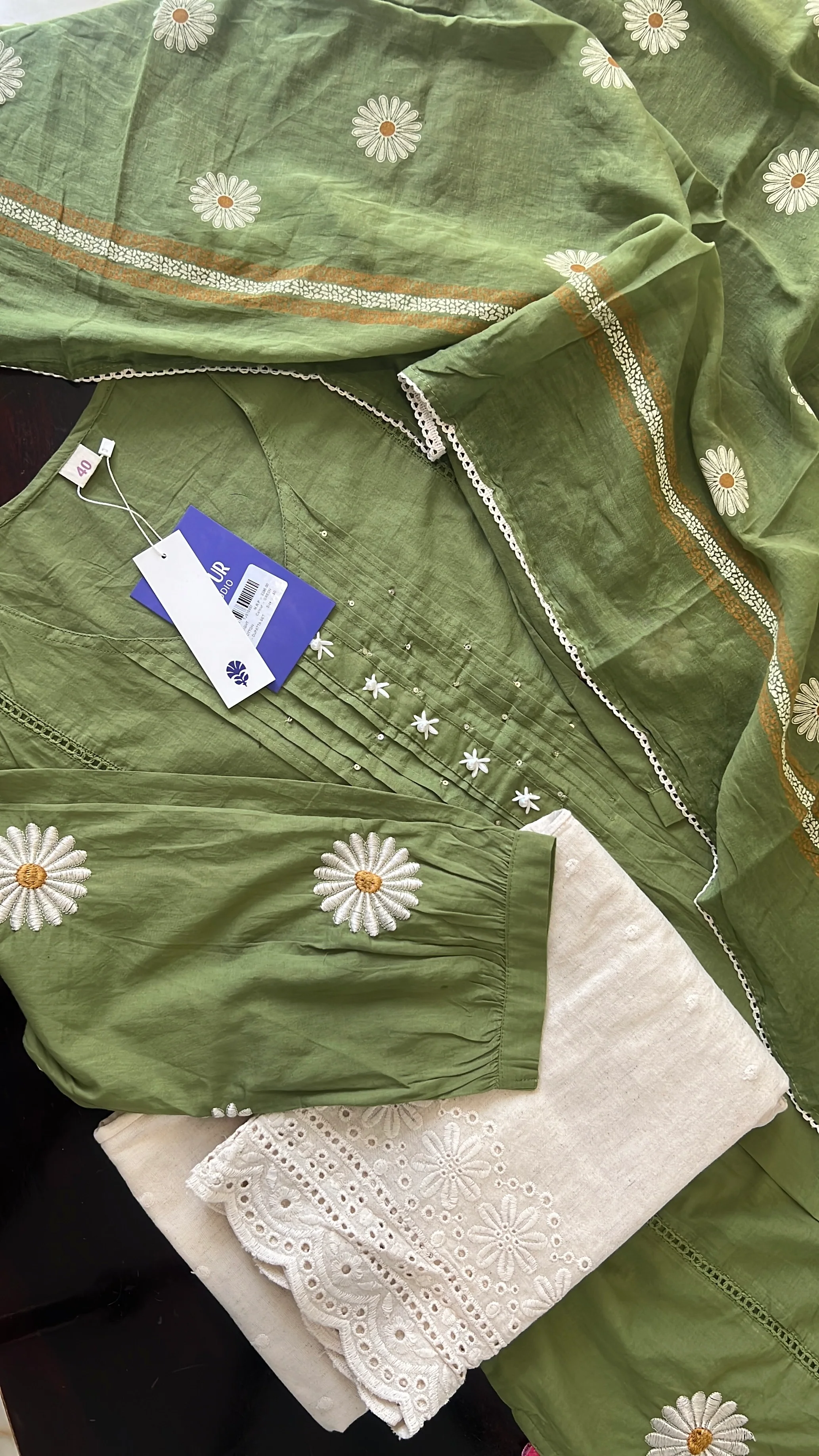Eira Mul Cotton Embroidered A-line Pant Set - Image 10