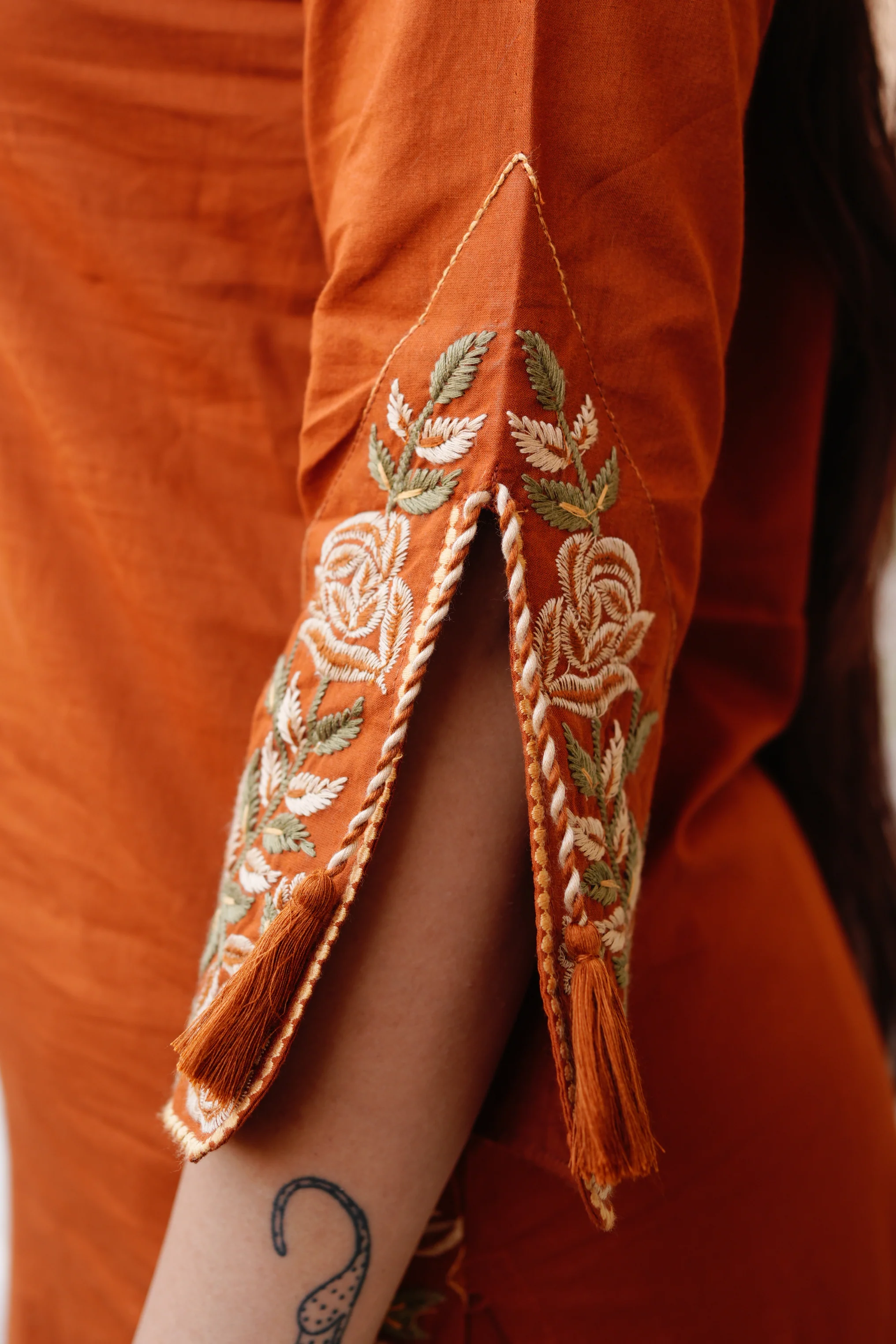 Gargi Premium Cotton Embroidered Pant set - Image 14