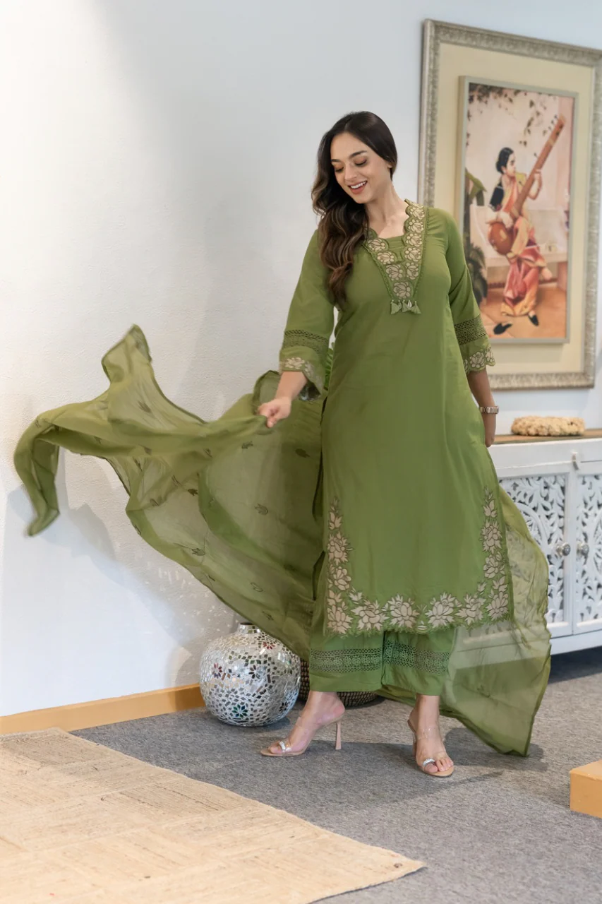 Gazal Green Premium Cotton Embroidered Pant set - Image 10