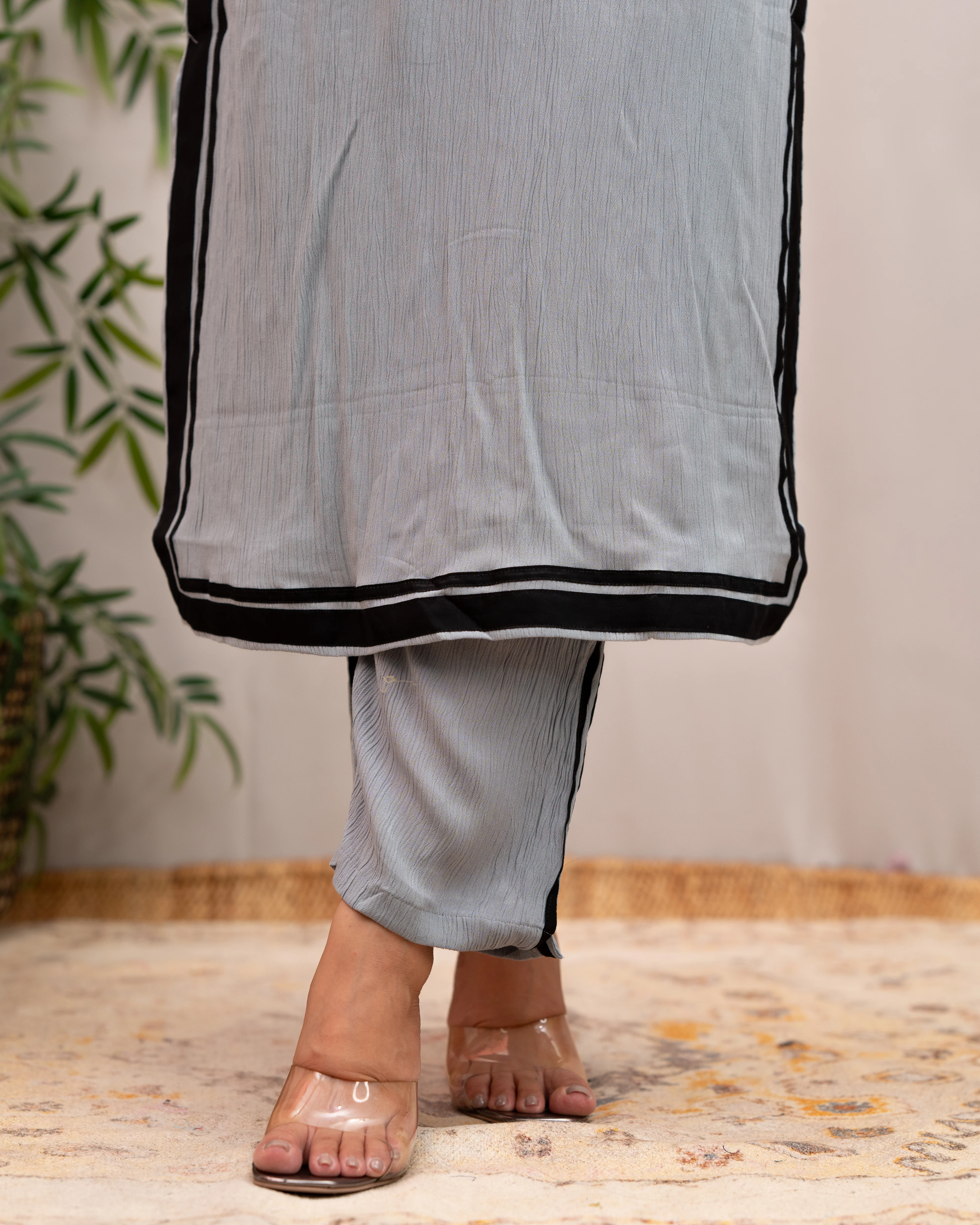 Geet Crepe Straight Coord Set - Image 5