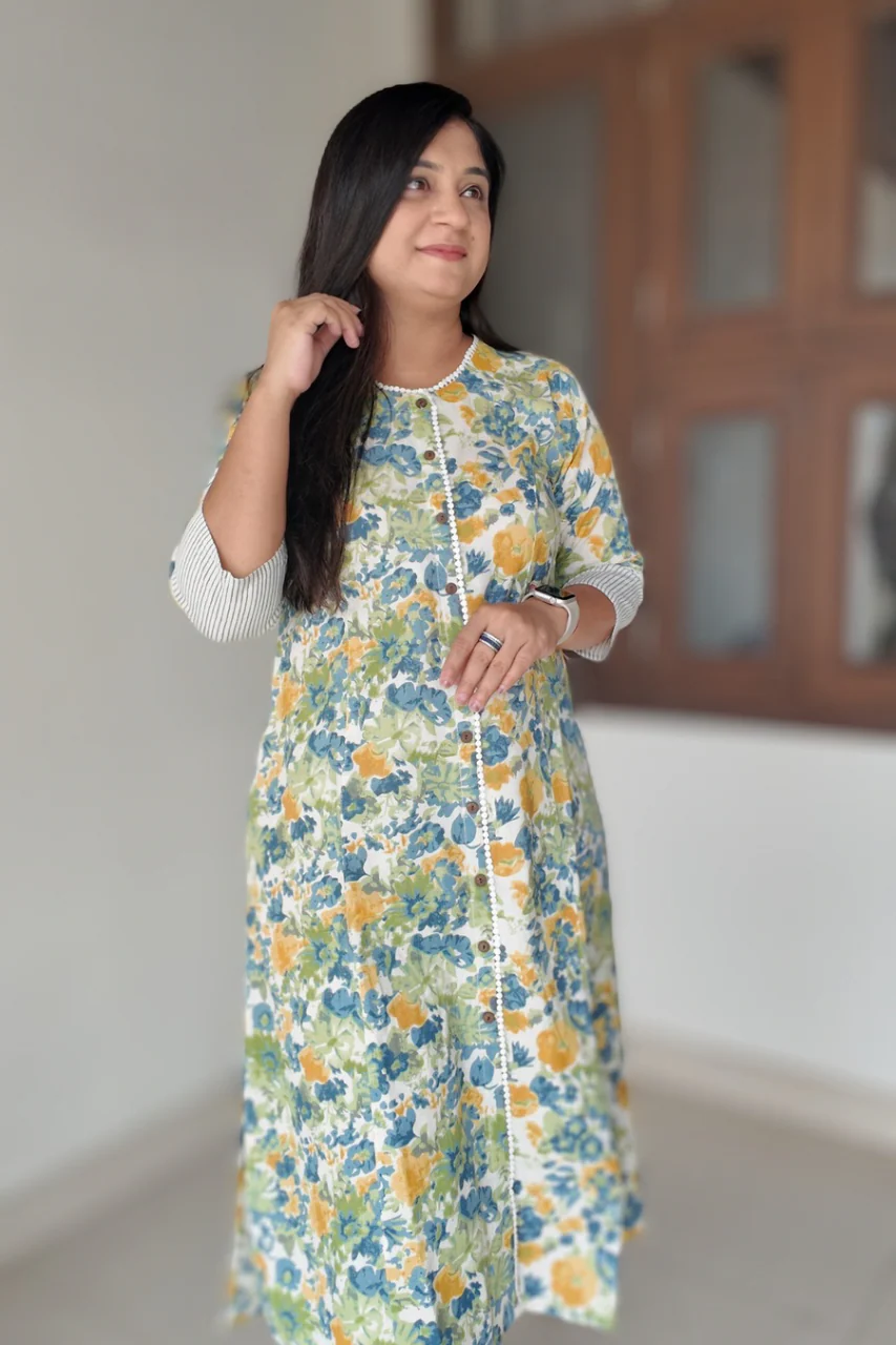 Green Floral Cotton Casual A- line kurta with pocket - Image 5