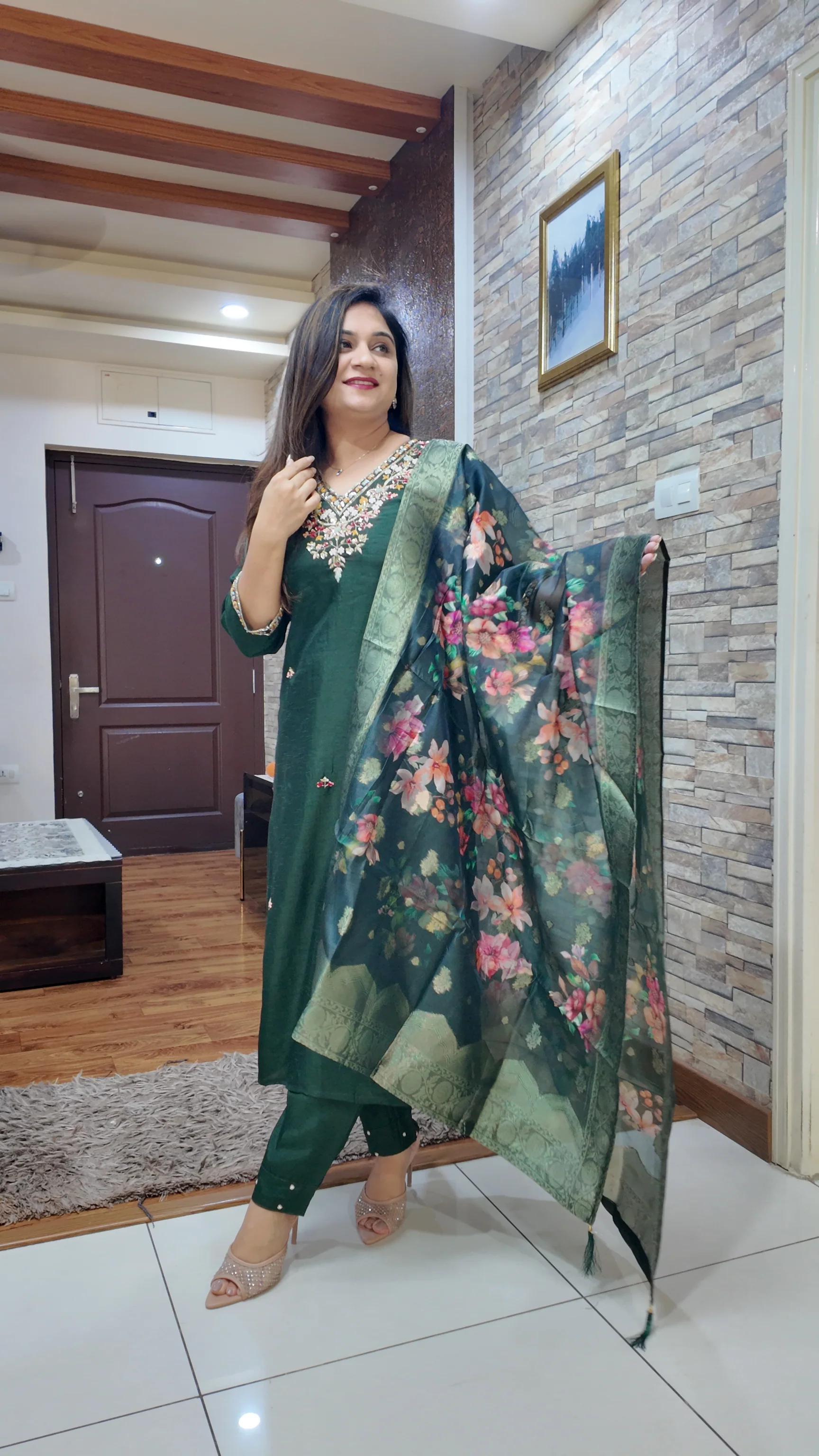 Green Silk Hand embroidered Pant Set - Image 5