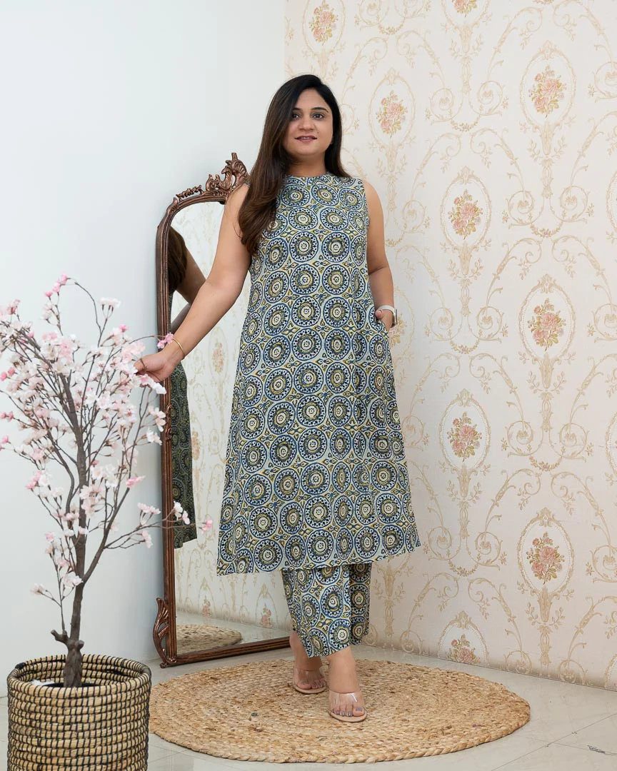 Grey Printed Casual A-line Coord Set