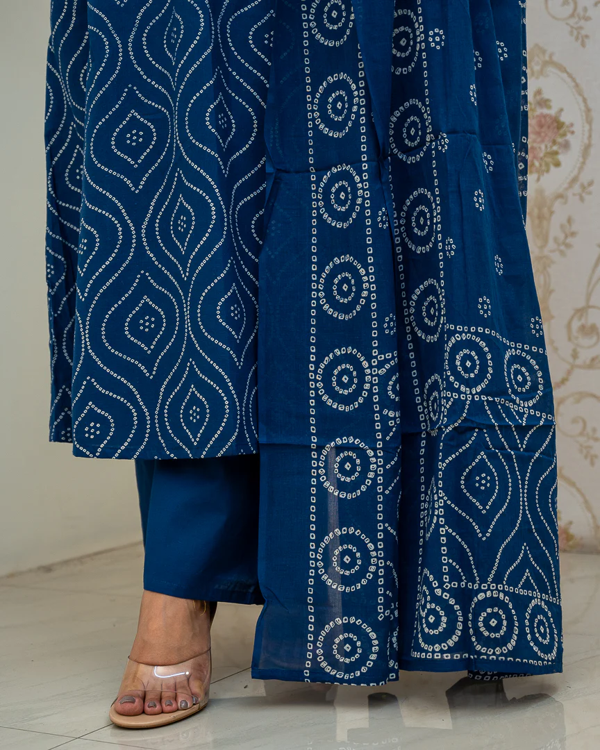 ‘Heena’ Cotton A-line Embroidered Divider Set - Image 16