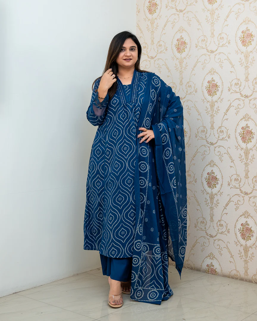 ‘Heena’ Cotton A-line Embroidered Divider Set - Image 4