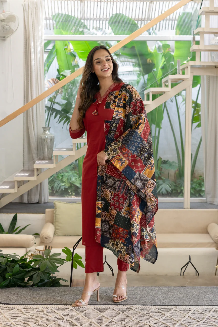 Ira cotton Ajrakh Katha detailed straight Pant Set - Image 9
