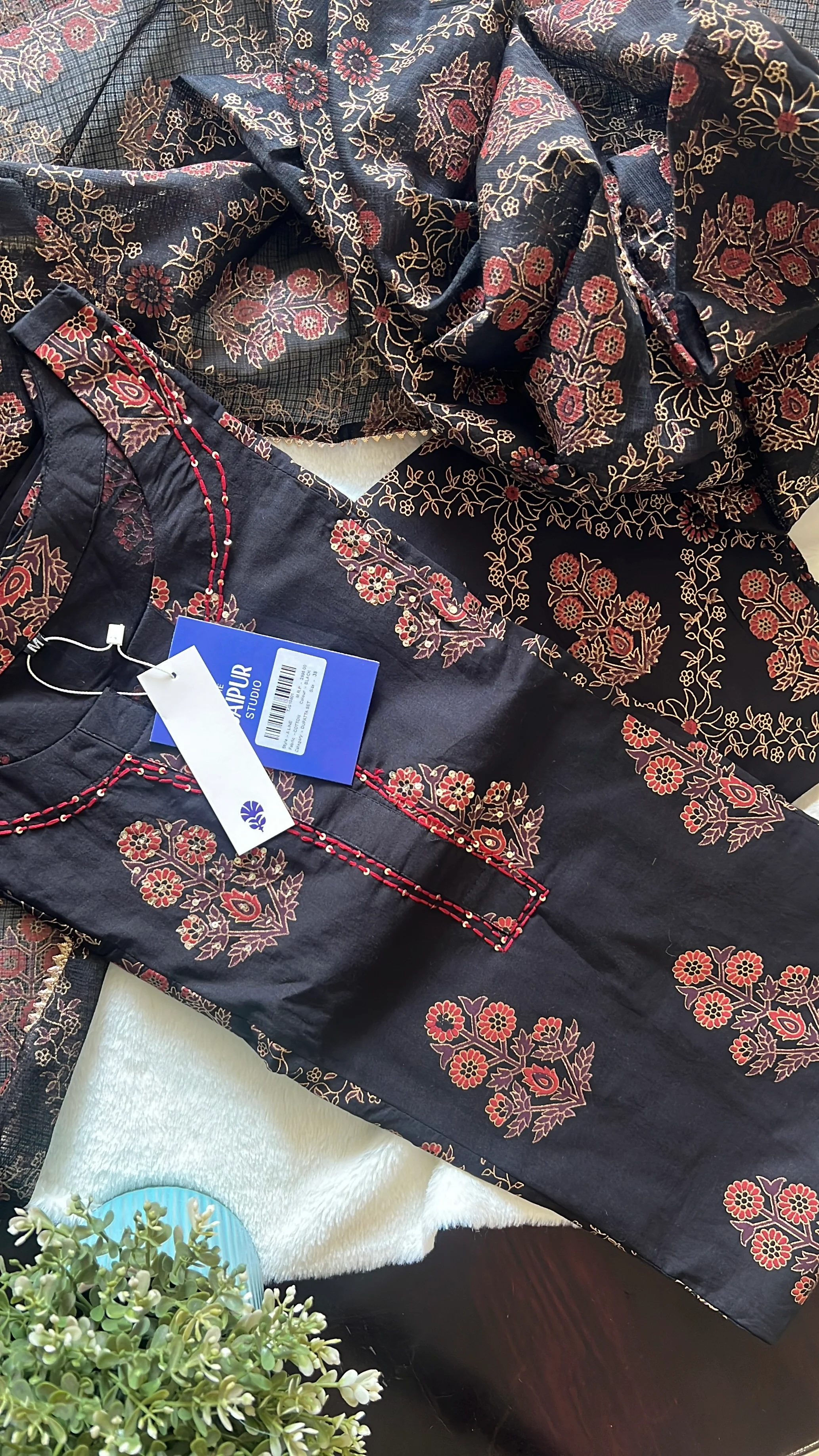 Irya Cotton Handblock Embroidered Pant Set - Image 11