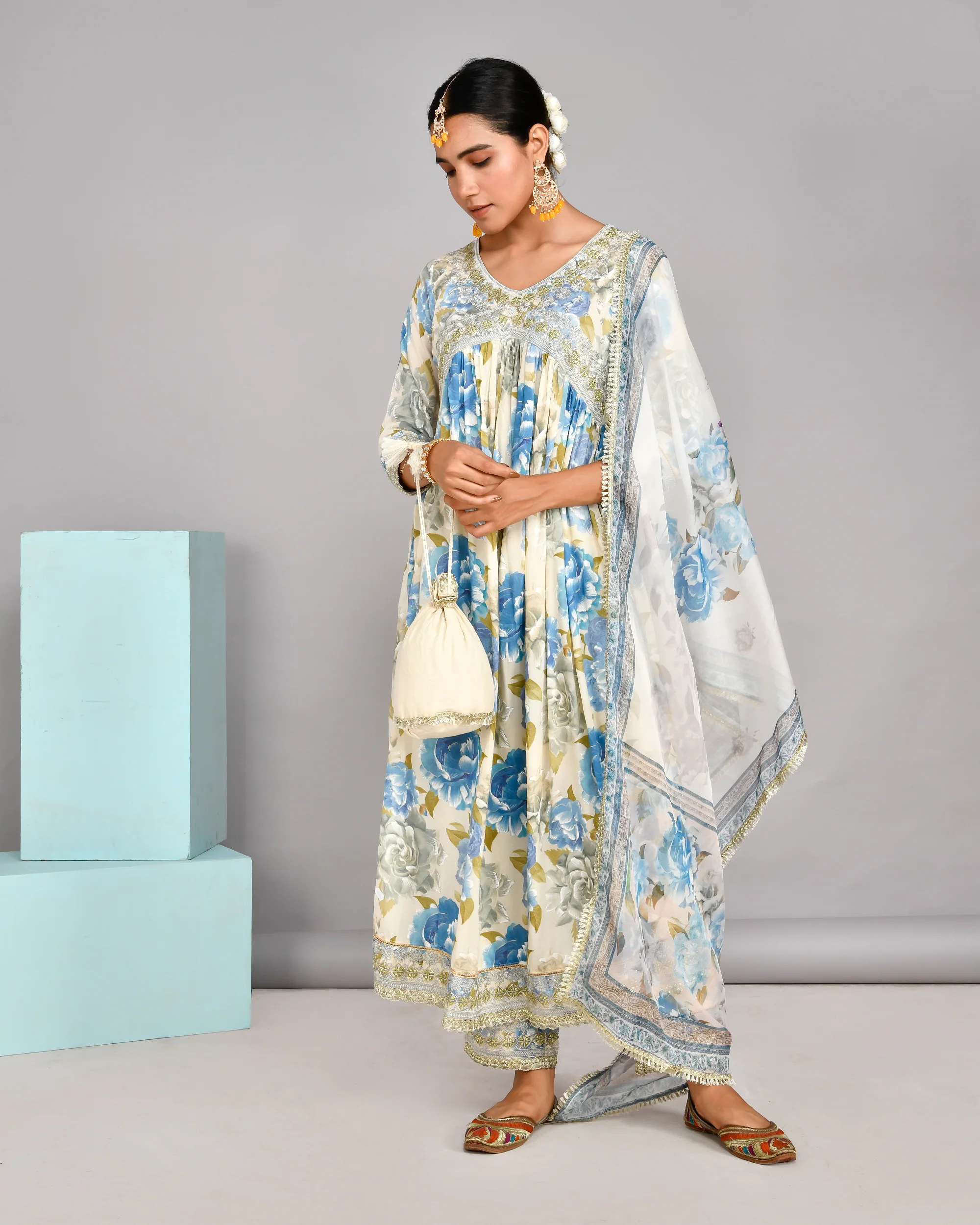 Jashn Special Muslin Floral Alia Style Pant Set with Potli - Image 8