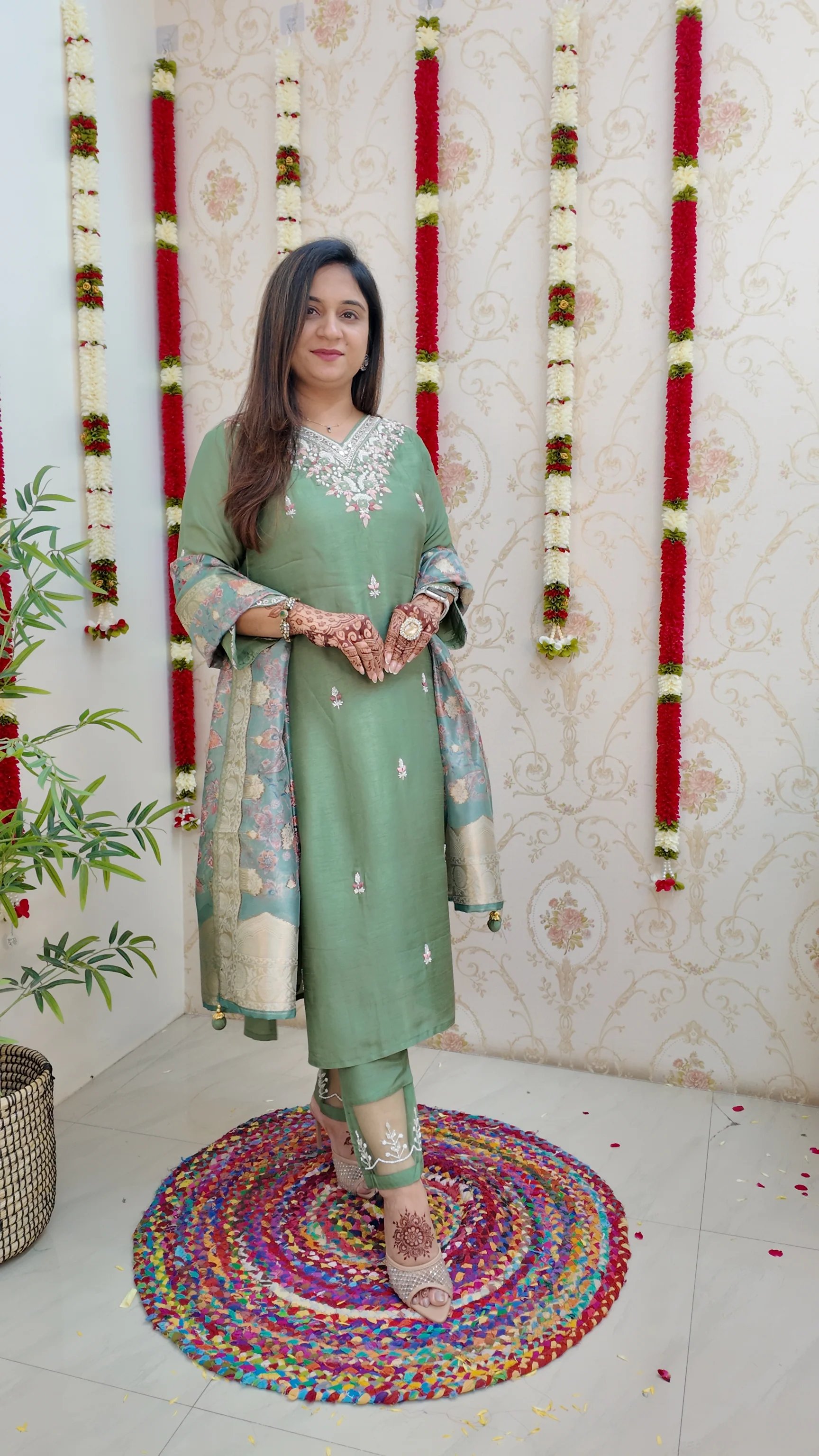 Kaira Silk Hand embroidered Festive Pant Set - Image 6