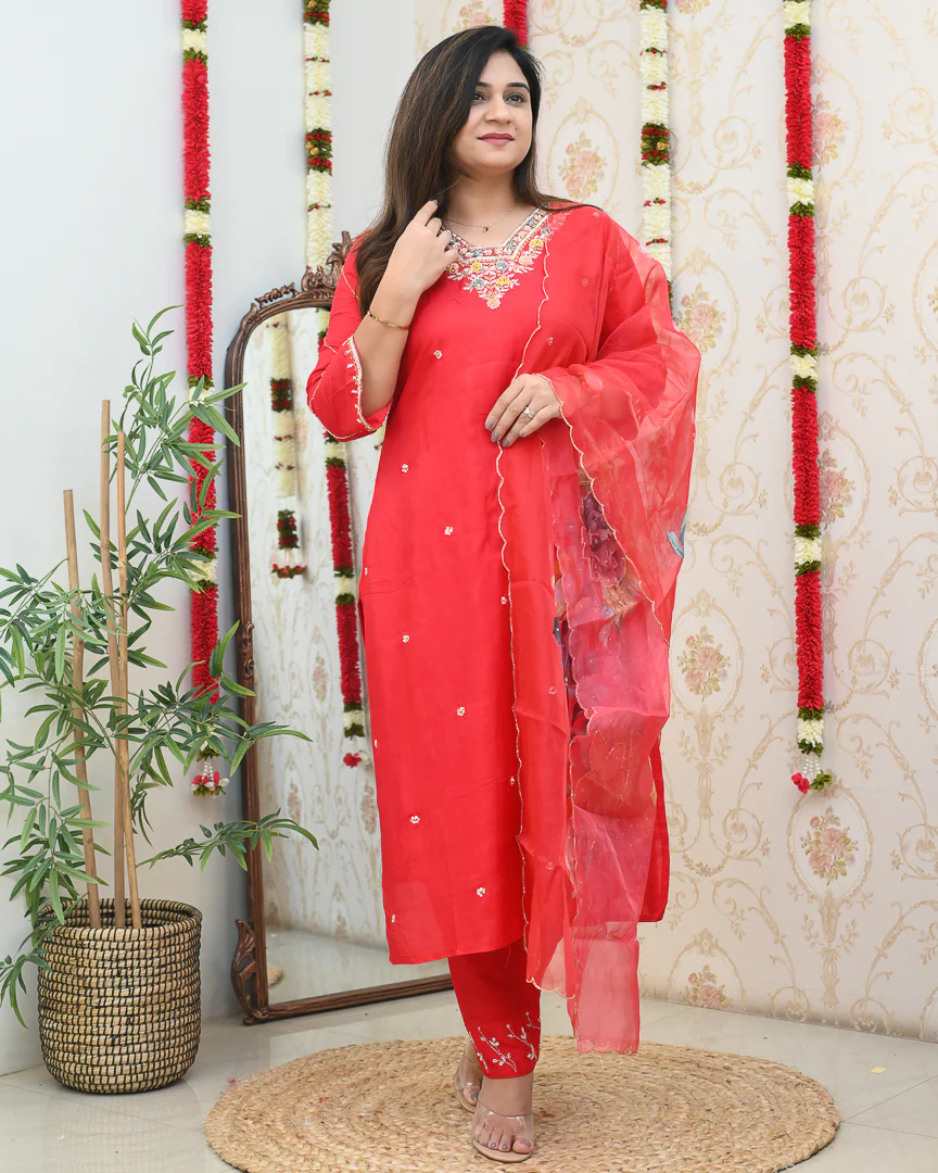 Kavya Silk Handembroidered Pant Set - Image 2