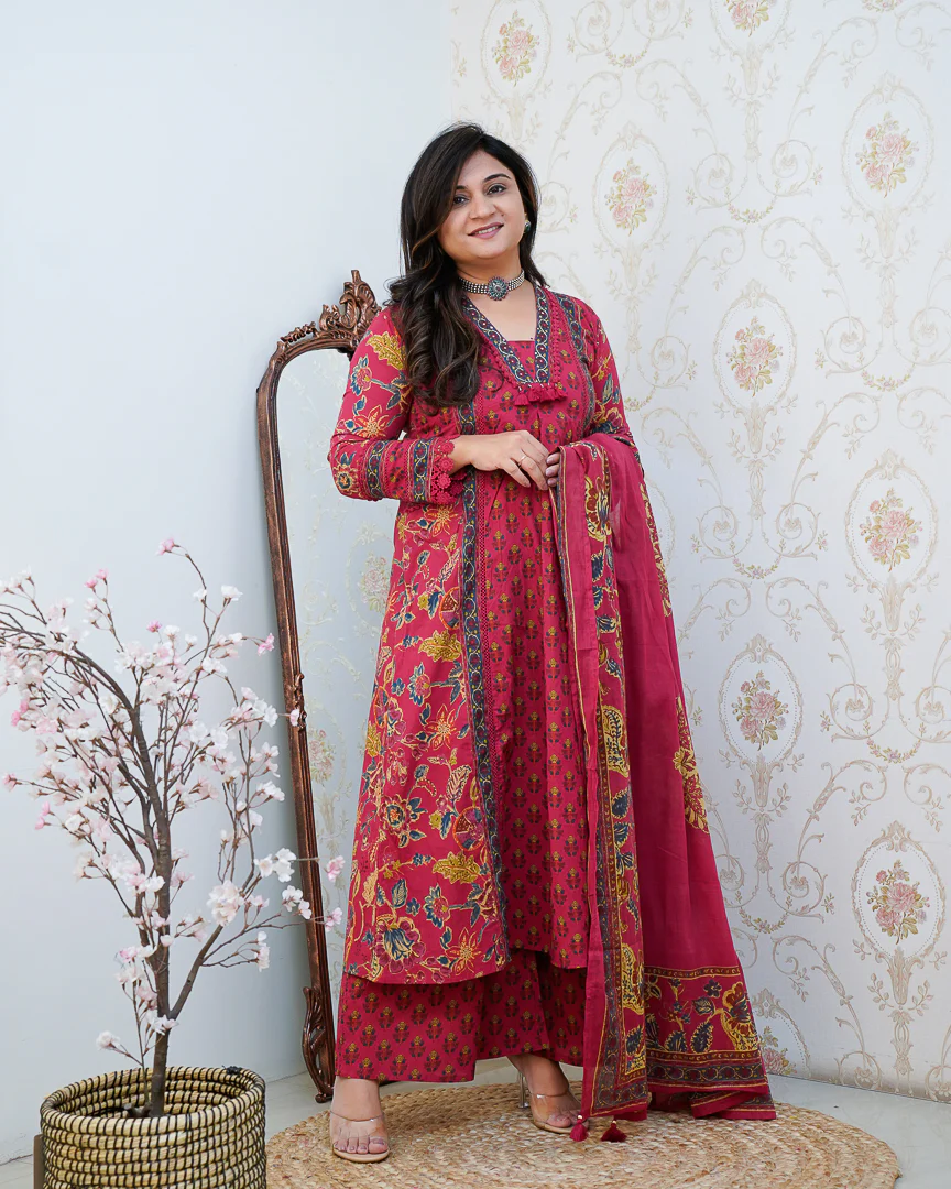 Libha Cotton Embroidered A-line Divider set - Image 12