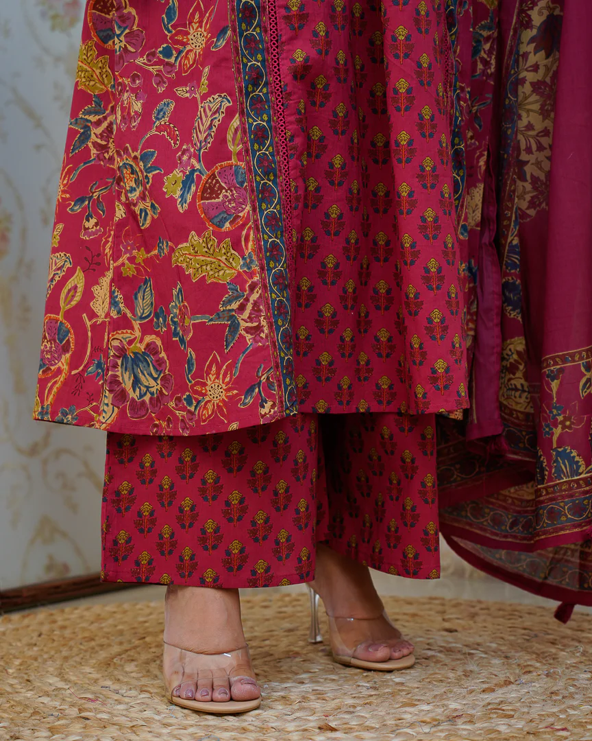 Libha Cotton Embroidered A-line Divider set - Image 19