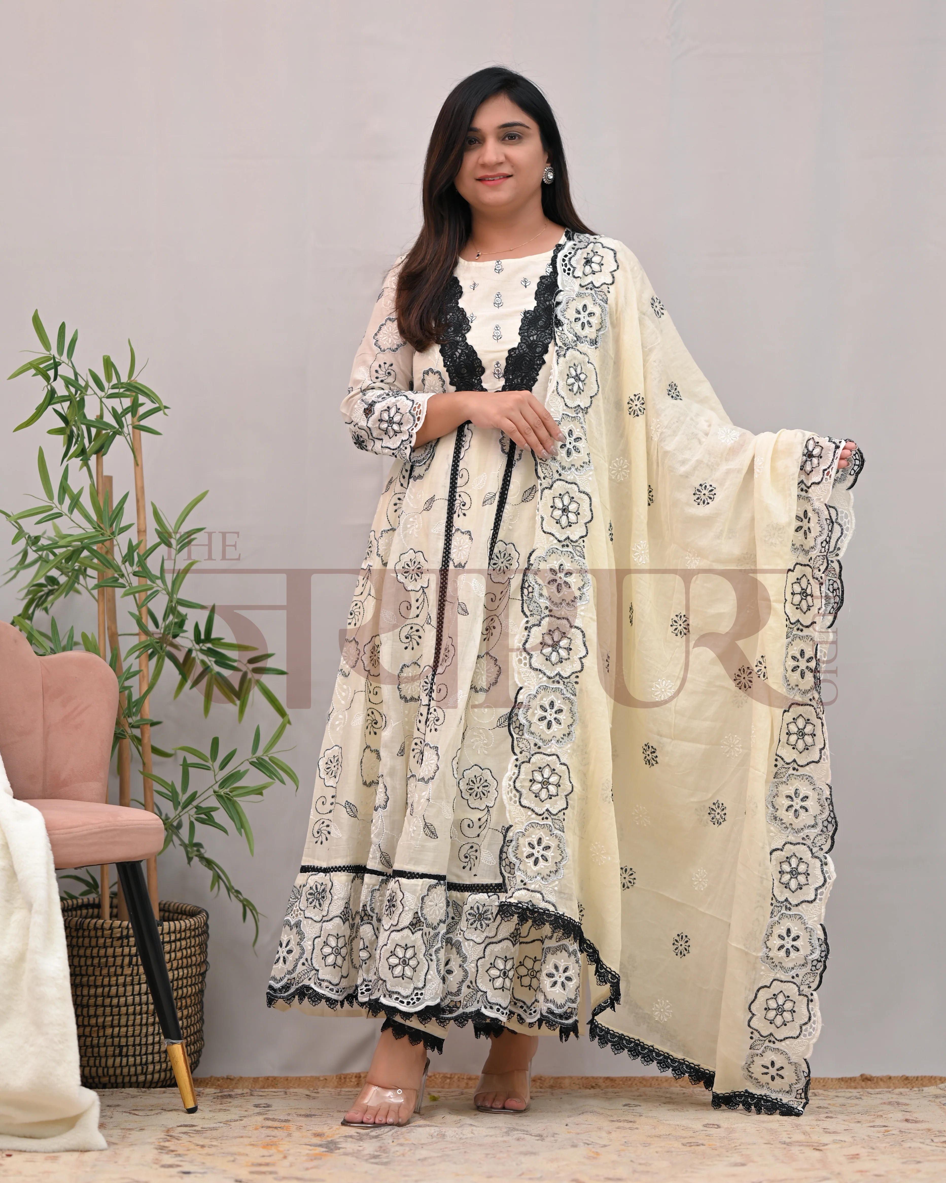 Mahira Cotton Sciffili Anarkali Pant Set - Image 3