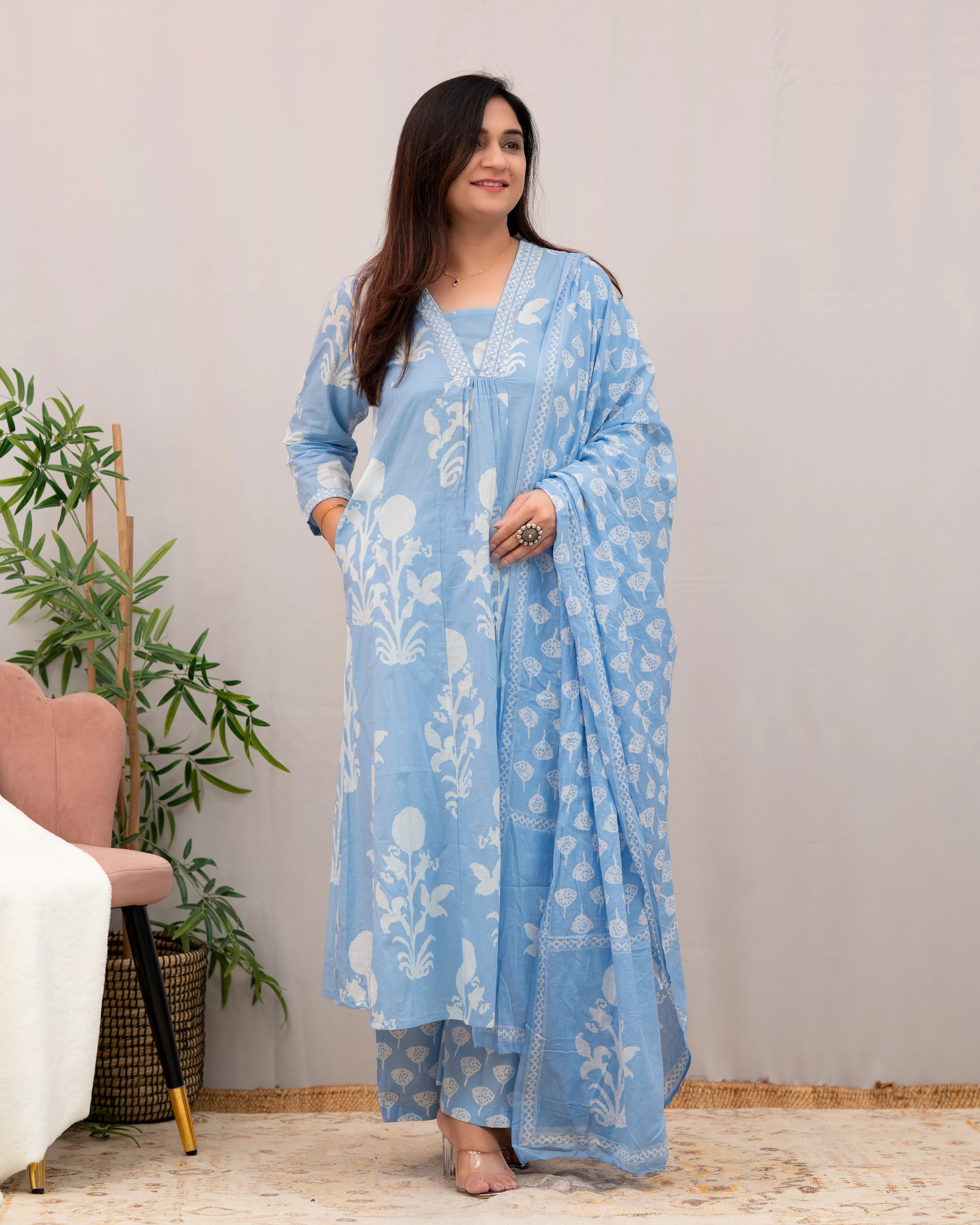 Meera Mugal Print A-line Divider Set with Pocket - Image 14