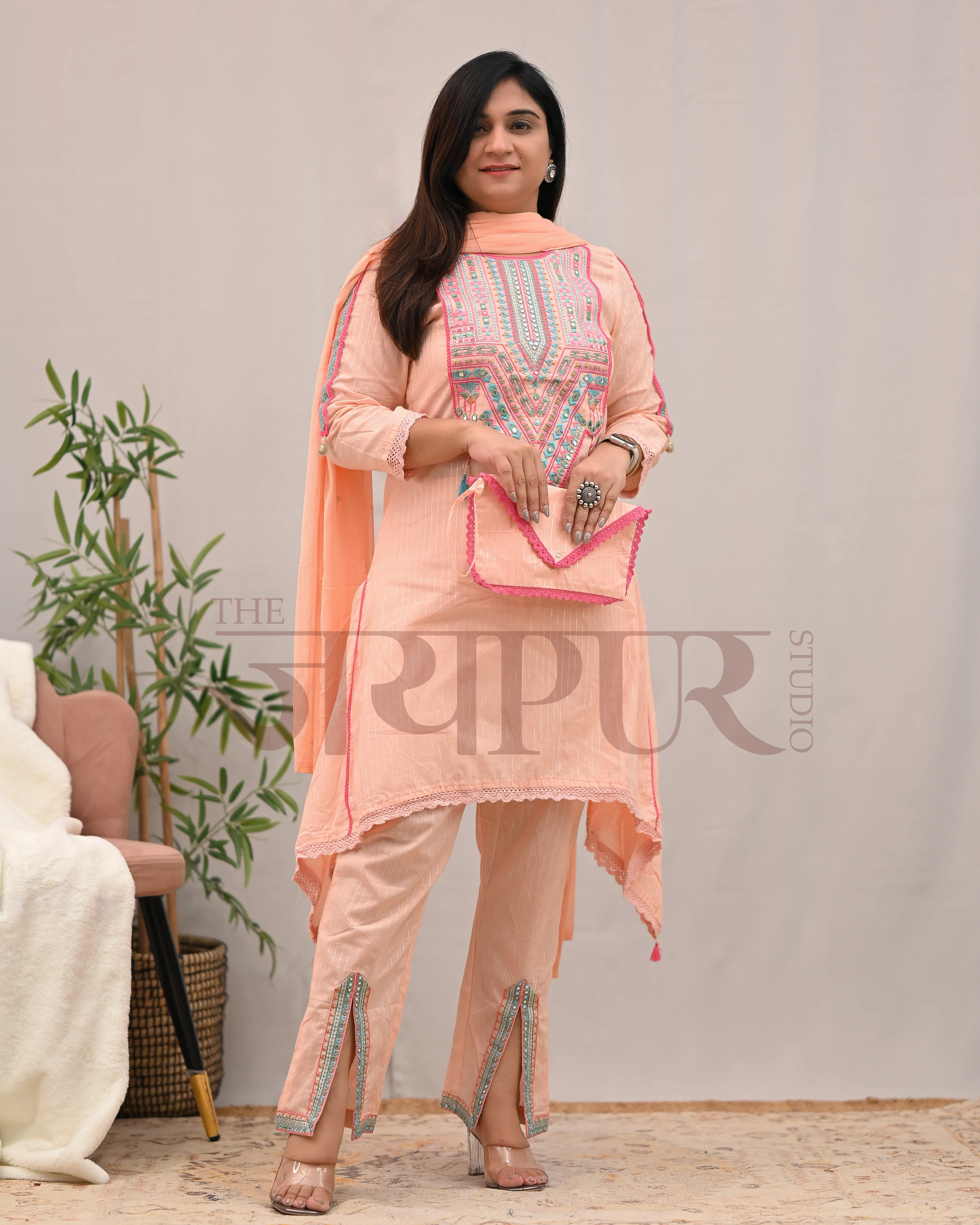 Meerza Asymmetric Embroidered Pant Set - Image 3