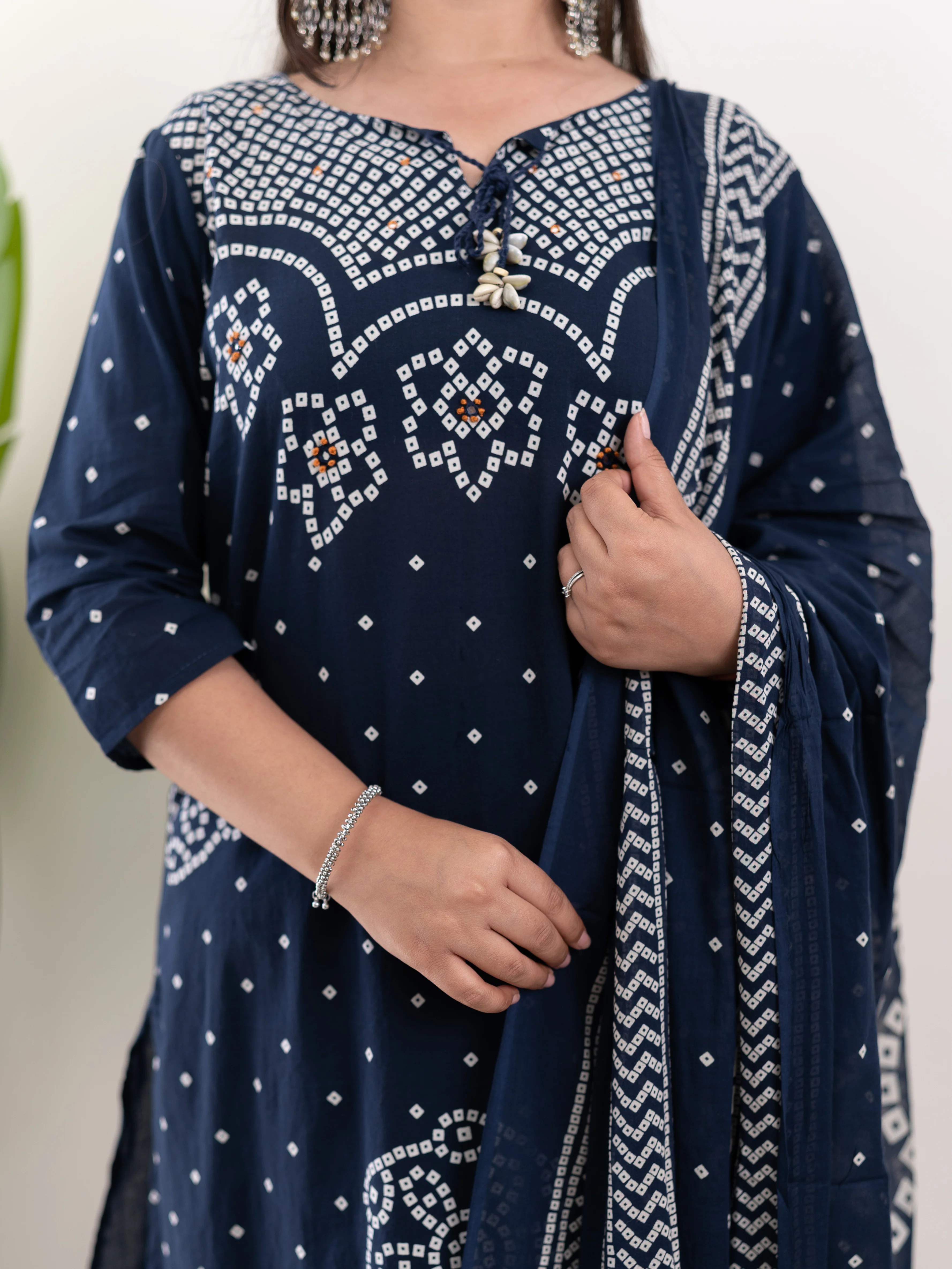 Mishi Navy Blue Cotton Bandhani Straight Dupatta Set - Image 11