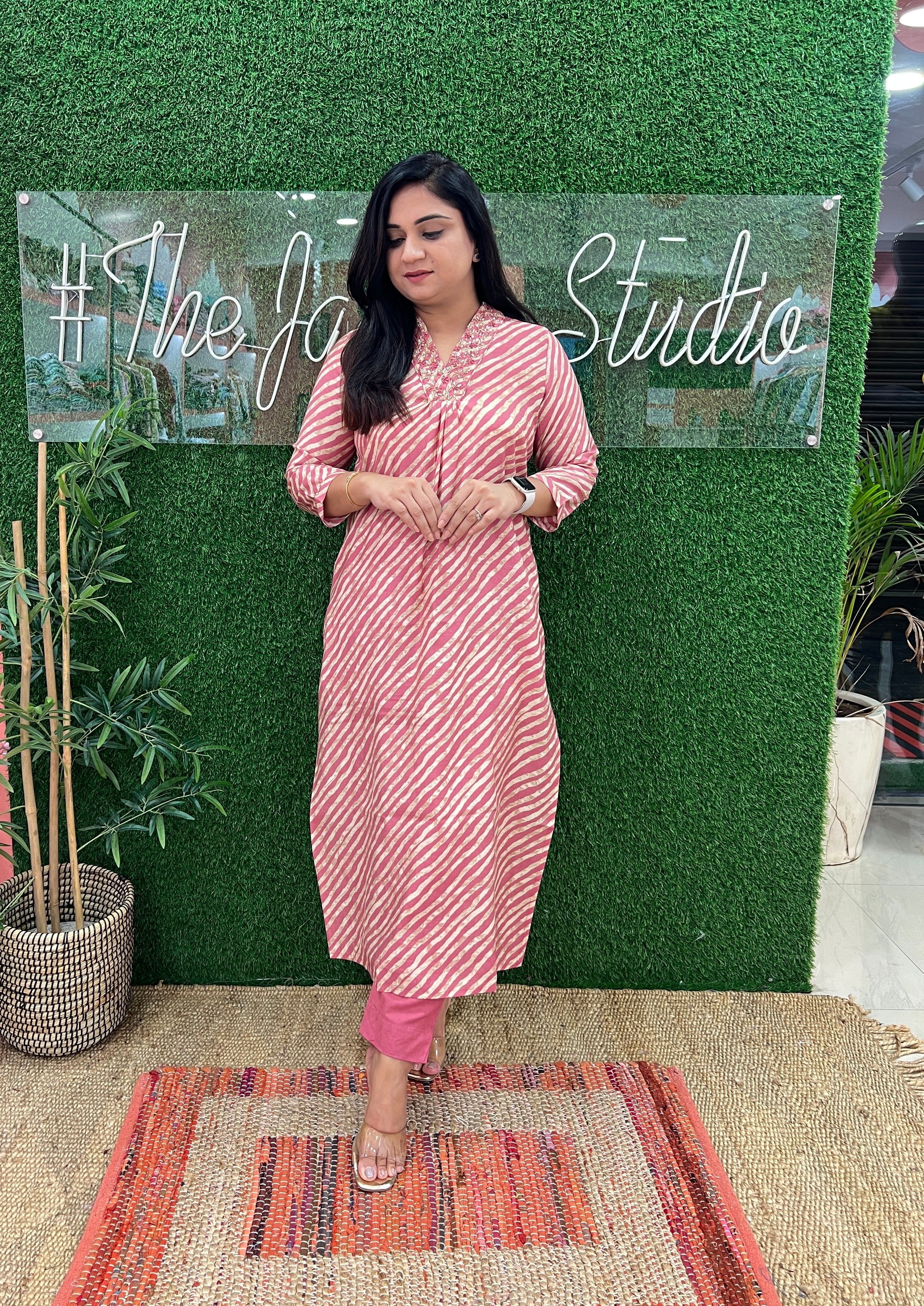 Muslin Leheriya Hand Embroidered Pant Set - Image 2