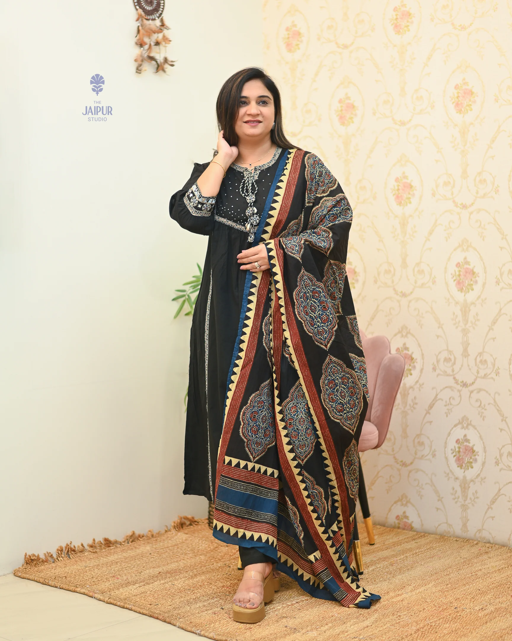Natasha Cotton Embroidered Pant Set - Image 4