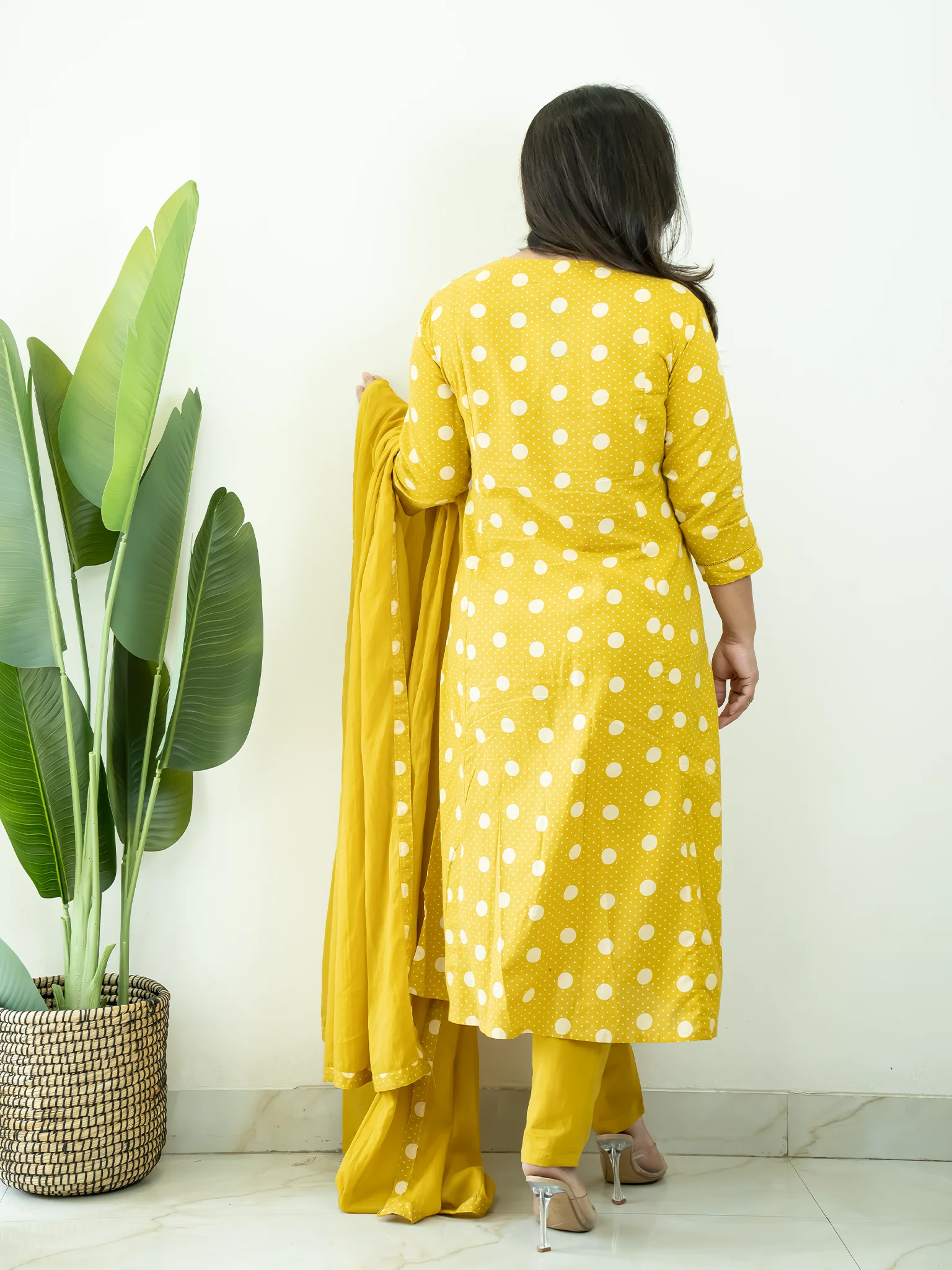 Nisa Yellow Polka Mirror Detailed A-line Dupatta Set - Image 6