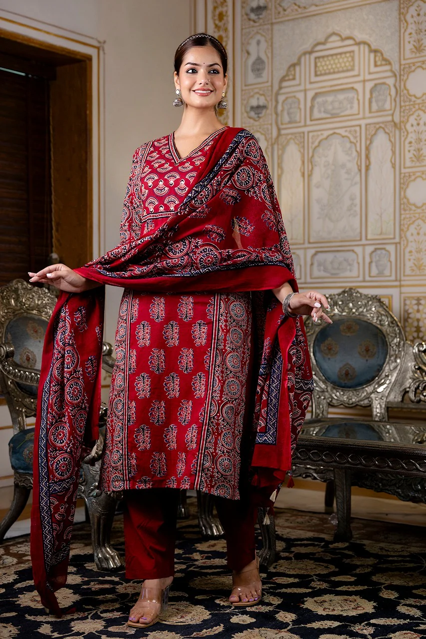 Noor Cotton Embroidered Pant Set - Image 2