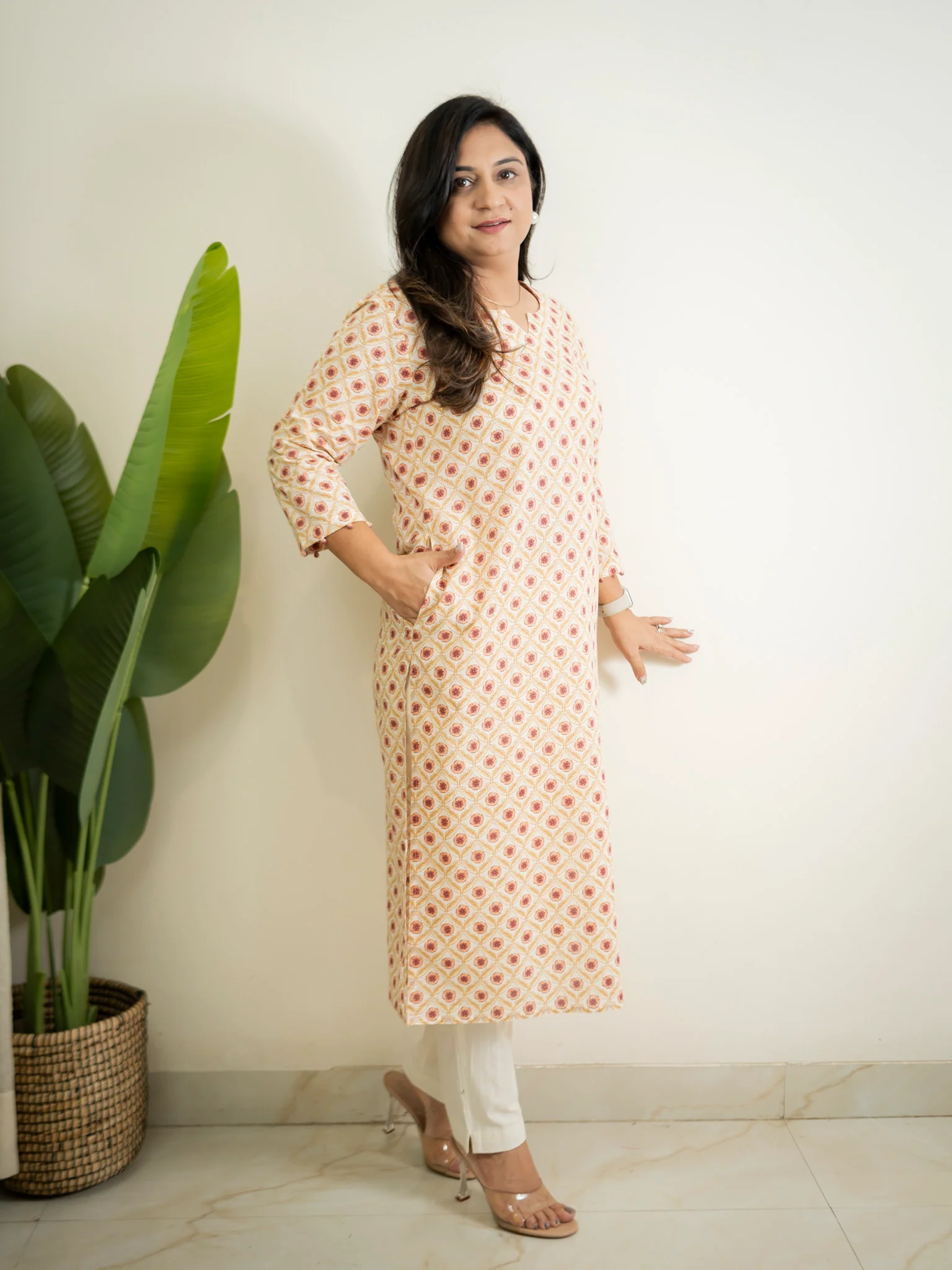 Offwhite Floral Cotton Casual Straight Kurta - Image 2