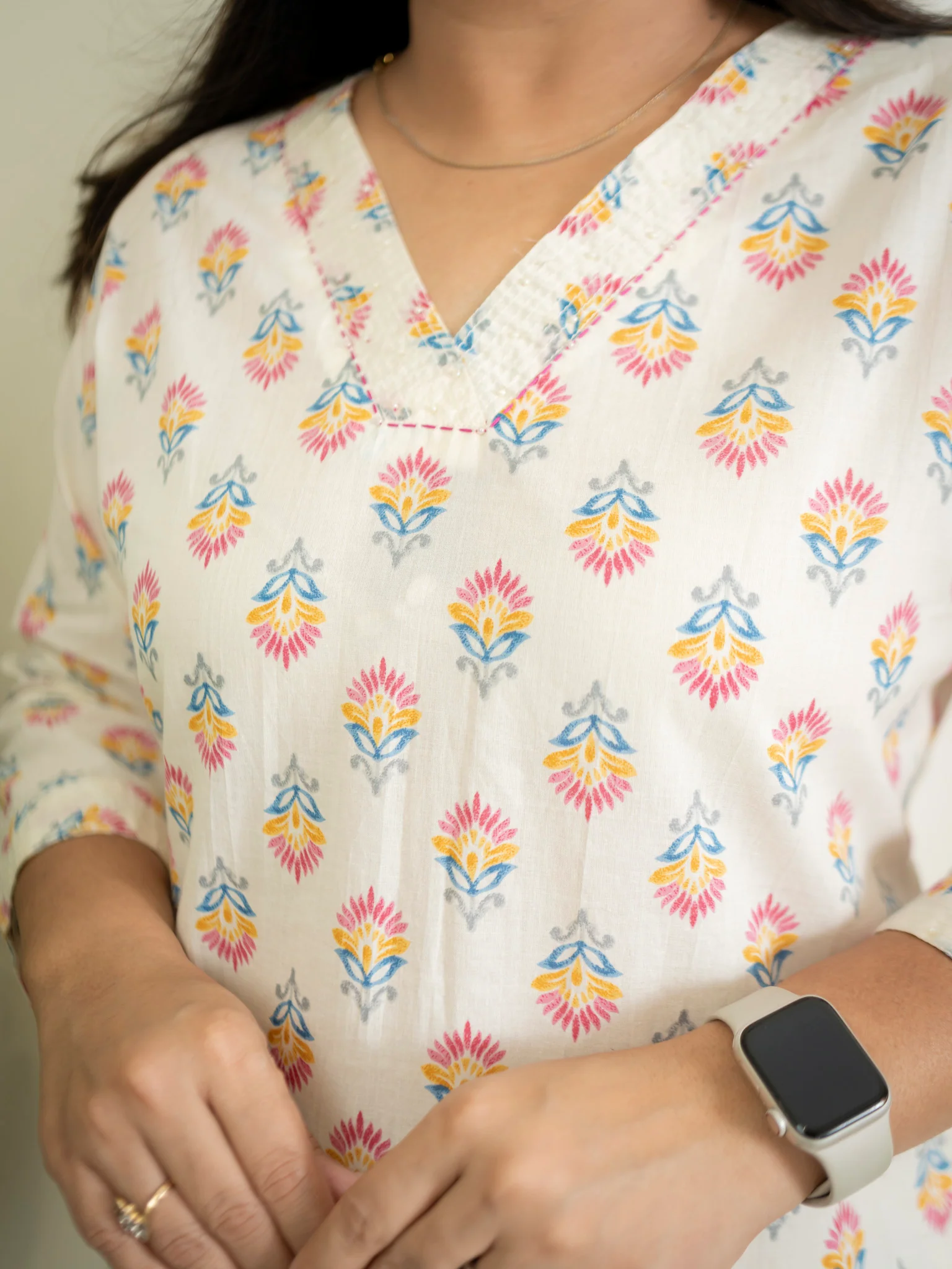 Offwhite MultiColor Flower Cotton Casual Straight Kurta - Image 5