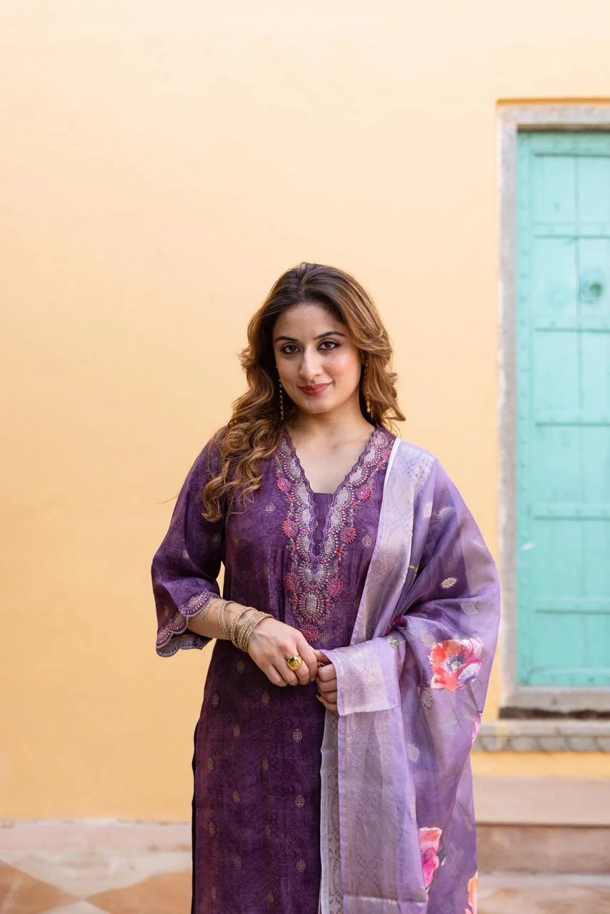 Riva Premium Muslin Embroidered Pant Set - Image 4