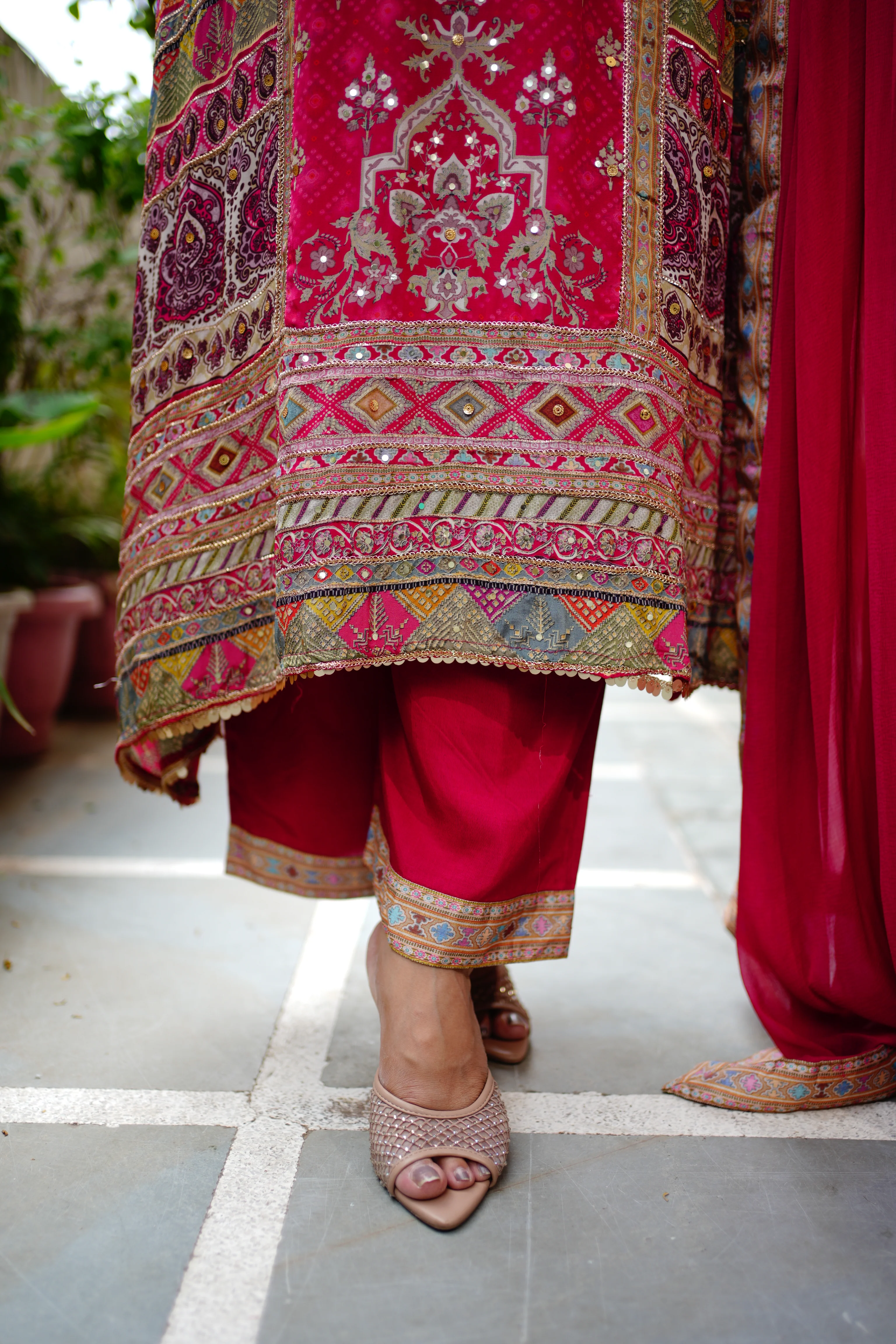 Roshni Asymmetric Shimmer tissue Embroidered Pant Set - Image 14