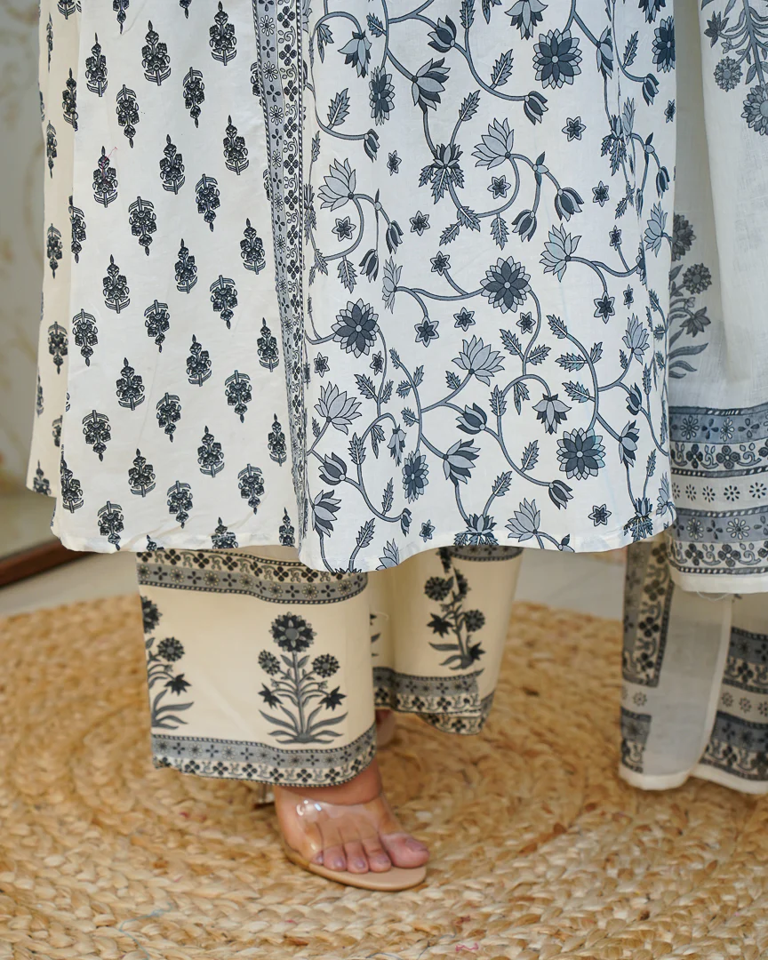 Ruhi Cotton Embroidered A-line Divider set - Image 12