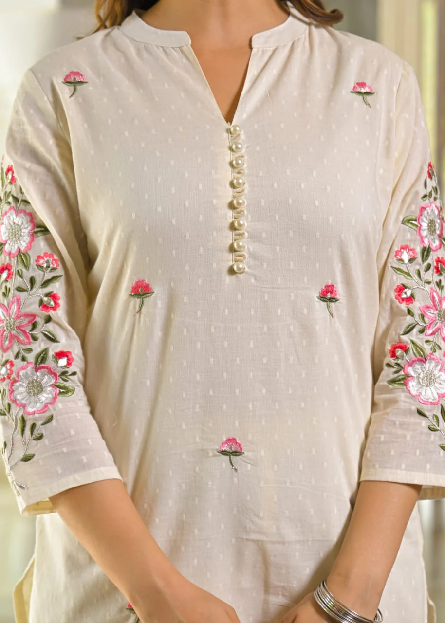 Sahiba Mul Cotton Embroidered Pant Set - Image 5