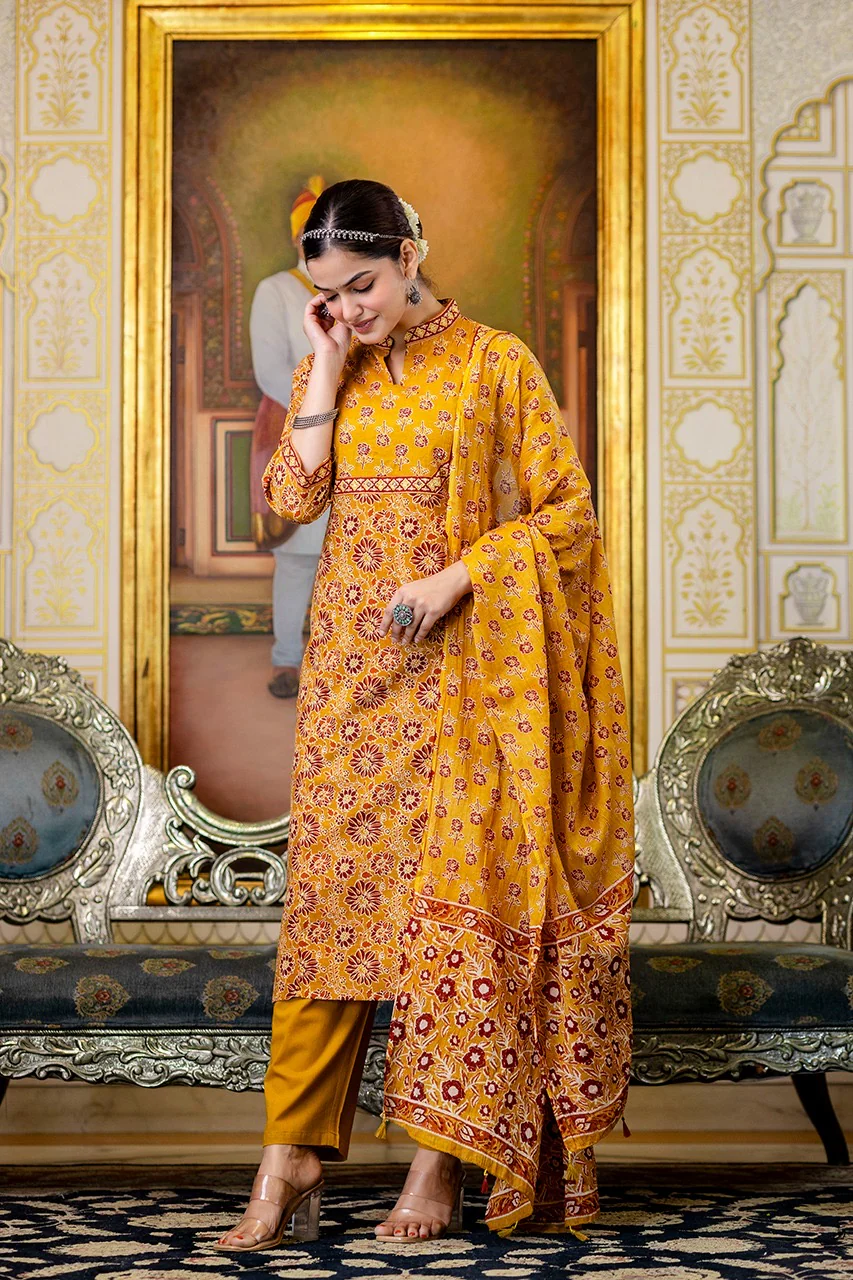 Sajda Cotton Embroidered Pant Set - Image 2