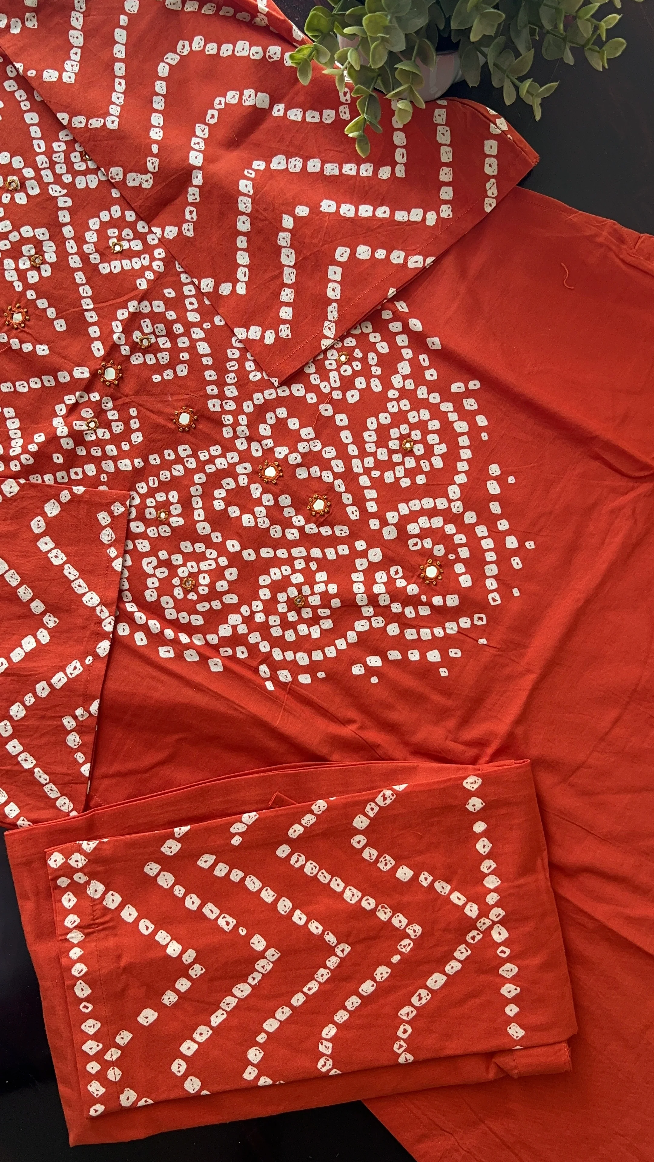Sanchi Cotton Bandhani Straight Pant Set - Image 23