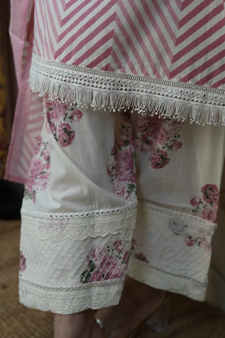 Sara Leheriya Cotton Detailed Farshi Salwar Set - Image 7