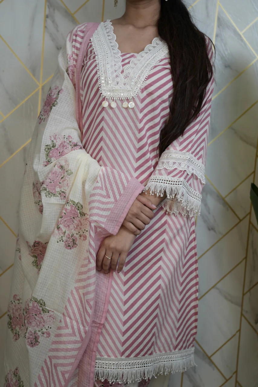 Sara Leheriya Cotton Detailed Farshi Salwar Set - Image 8